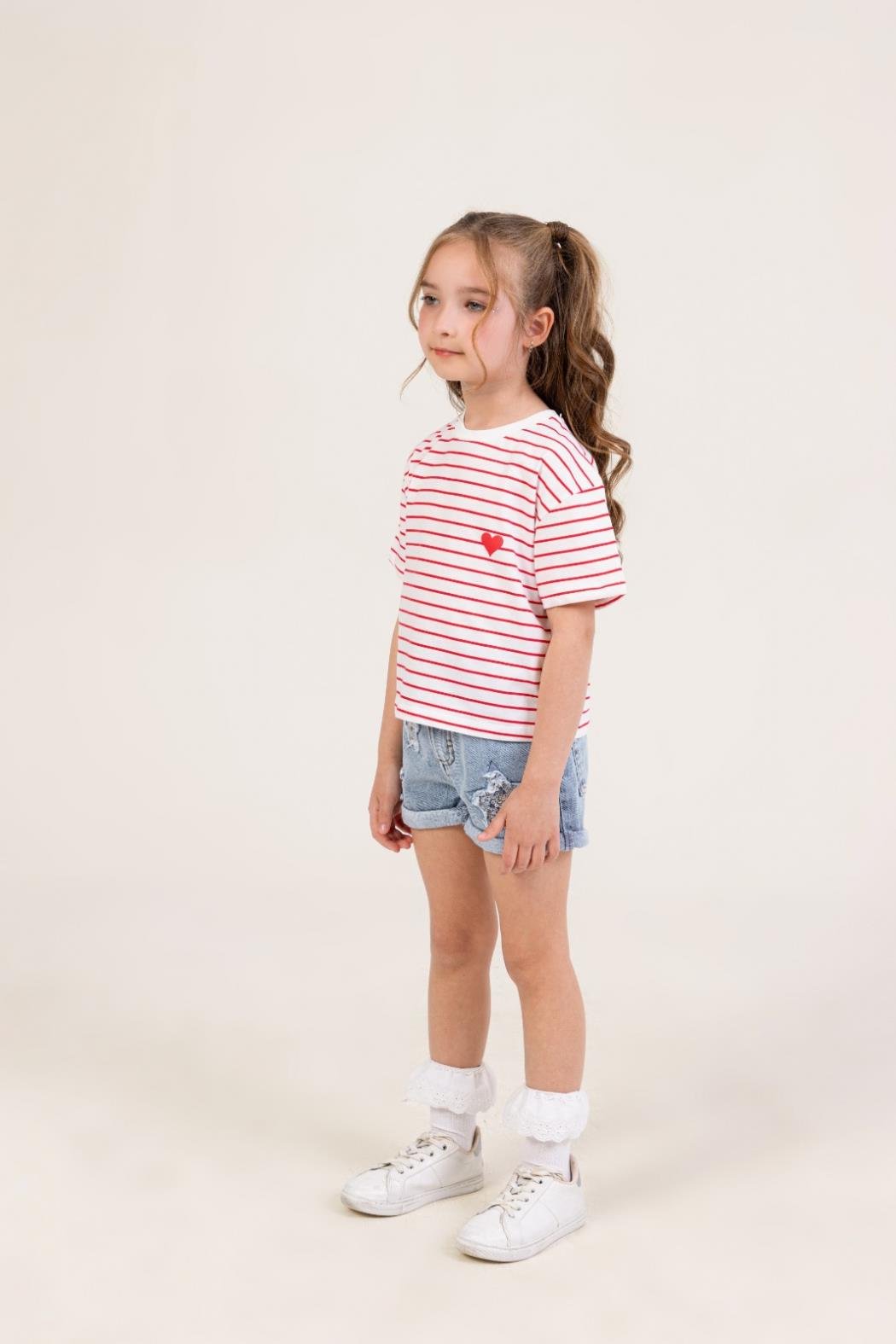 Çizgili Kalpli Tişört - Kırmızı