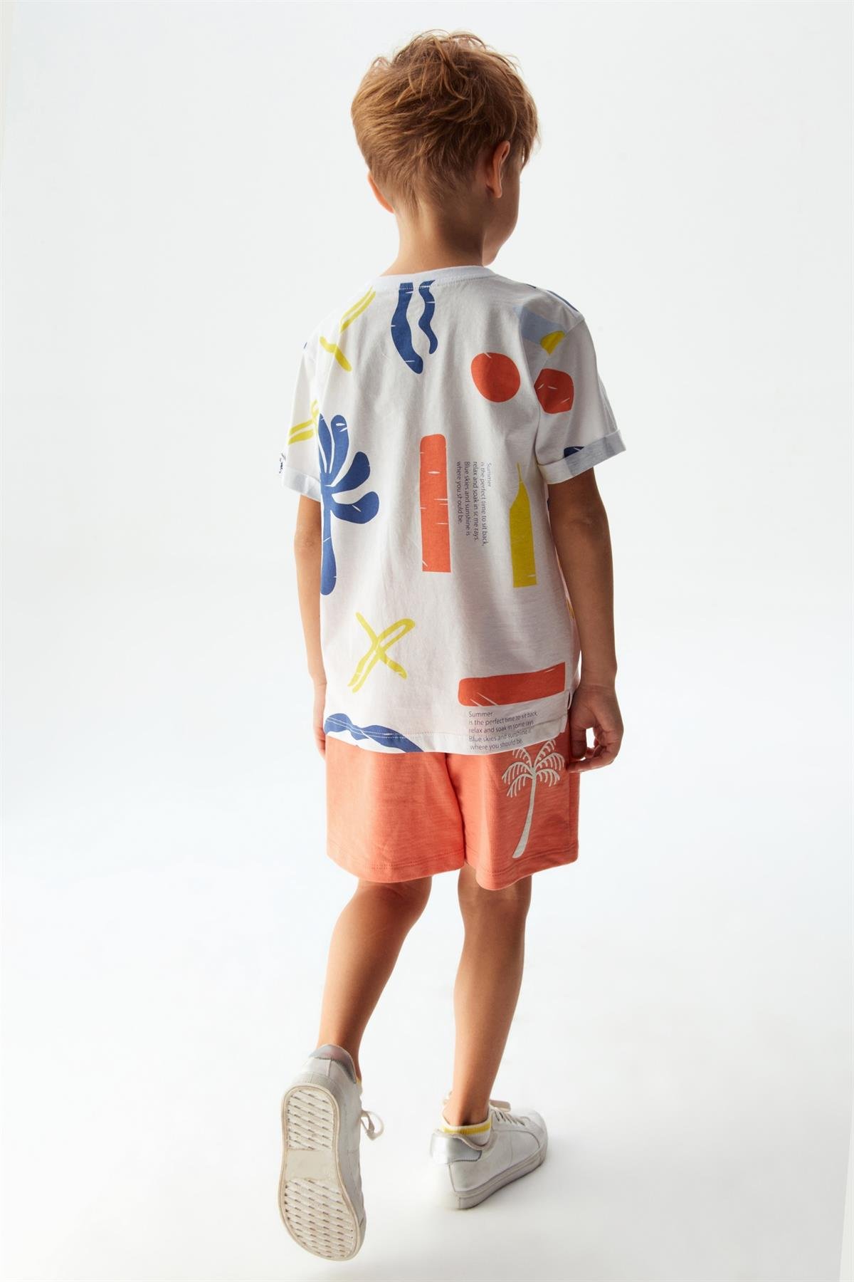 DOMİNK BASKILI T-SHIRT