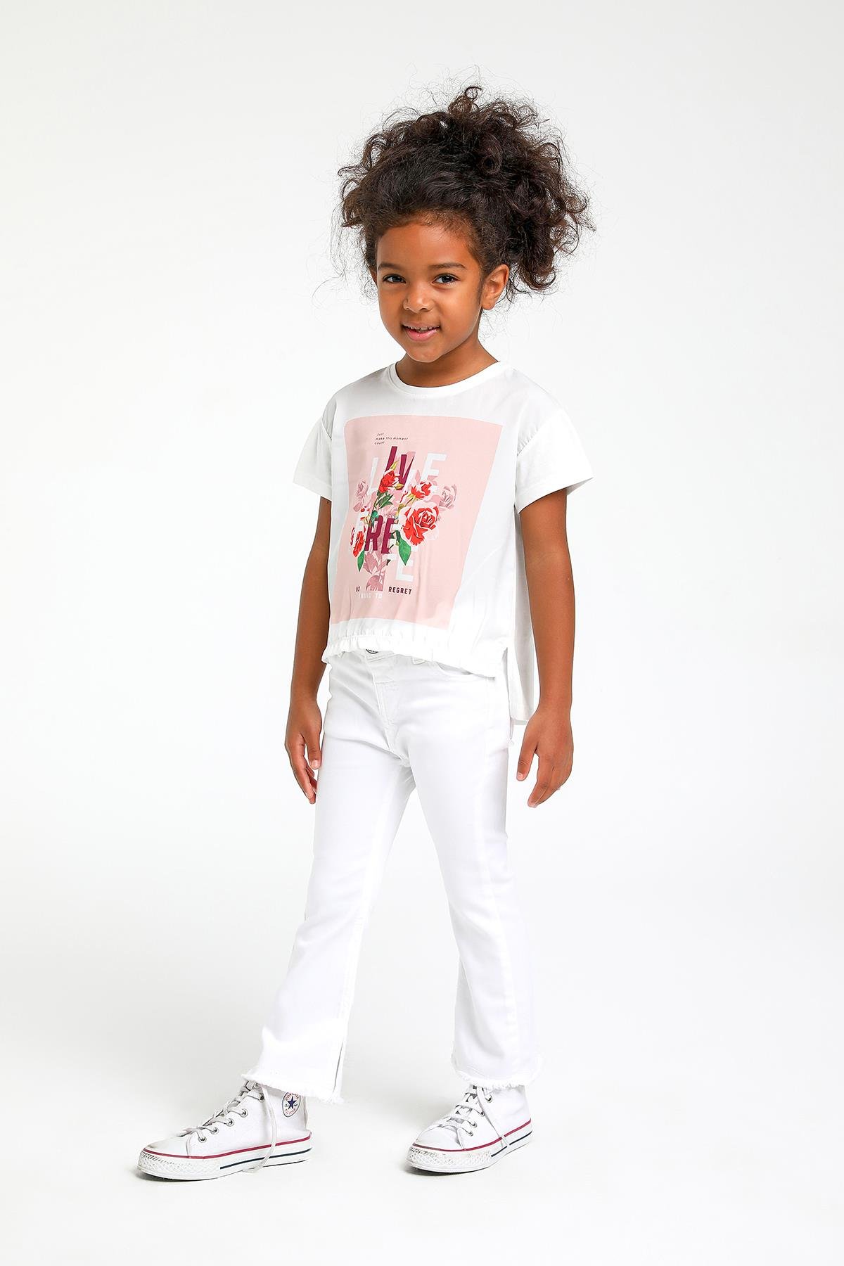 LIVE FREE YAZILI T-SHIRT