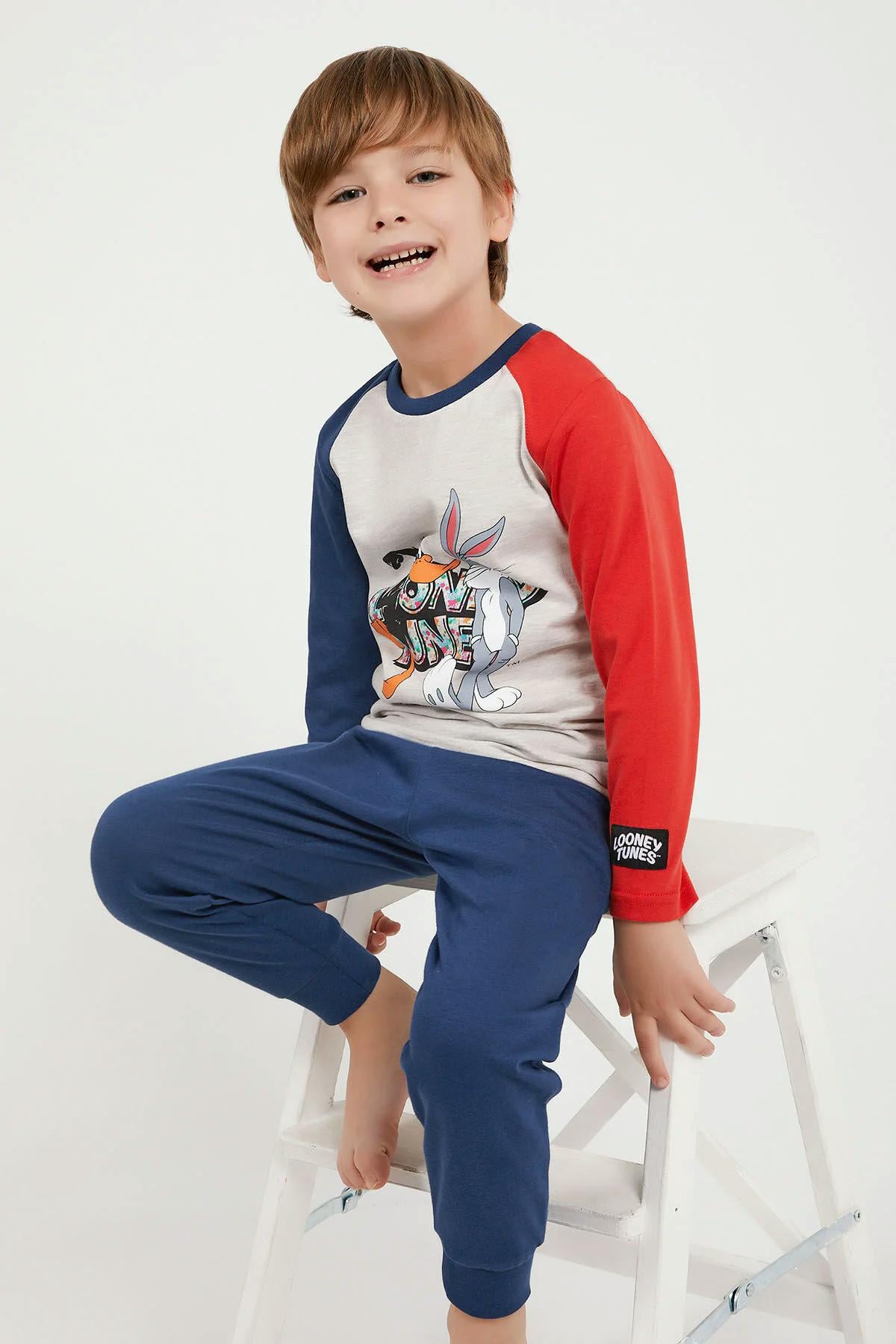 LOONEY TUNES LİSANSLI ERKEK UZUN KOL PİJAMA TAKIM