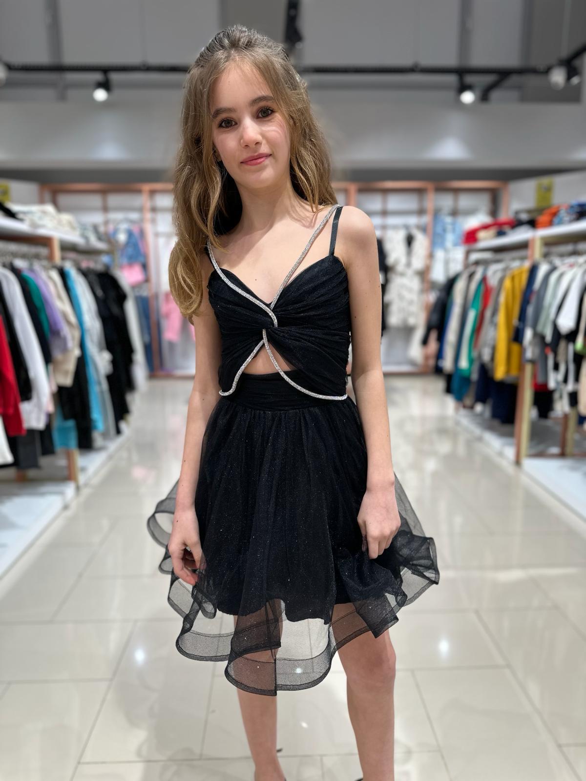 ÖNÜ ZİNCİR DETAYLI ABİYE