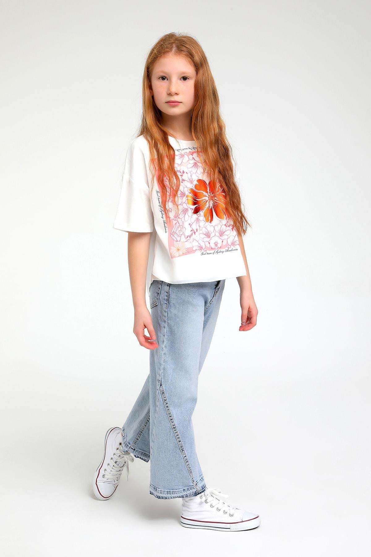 PARLAK ÇİCEKLİ T-SHIRT