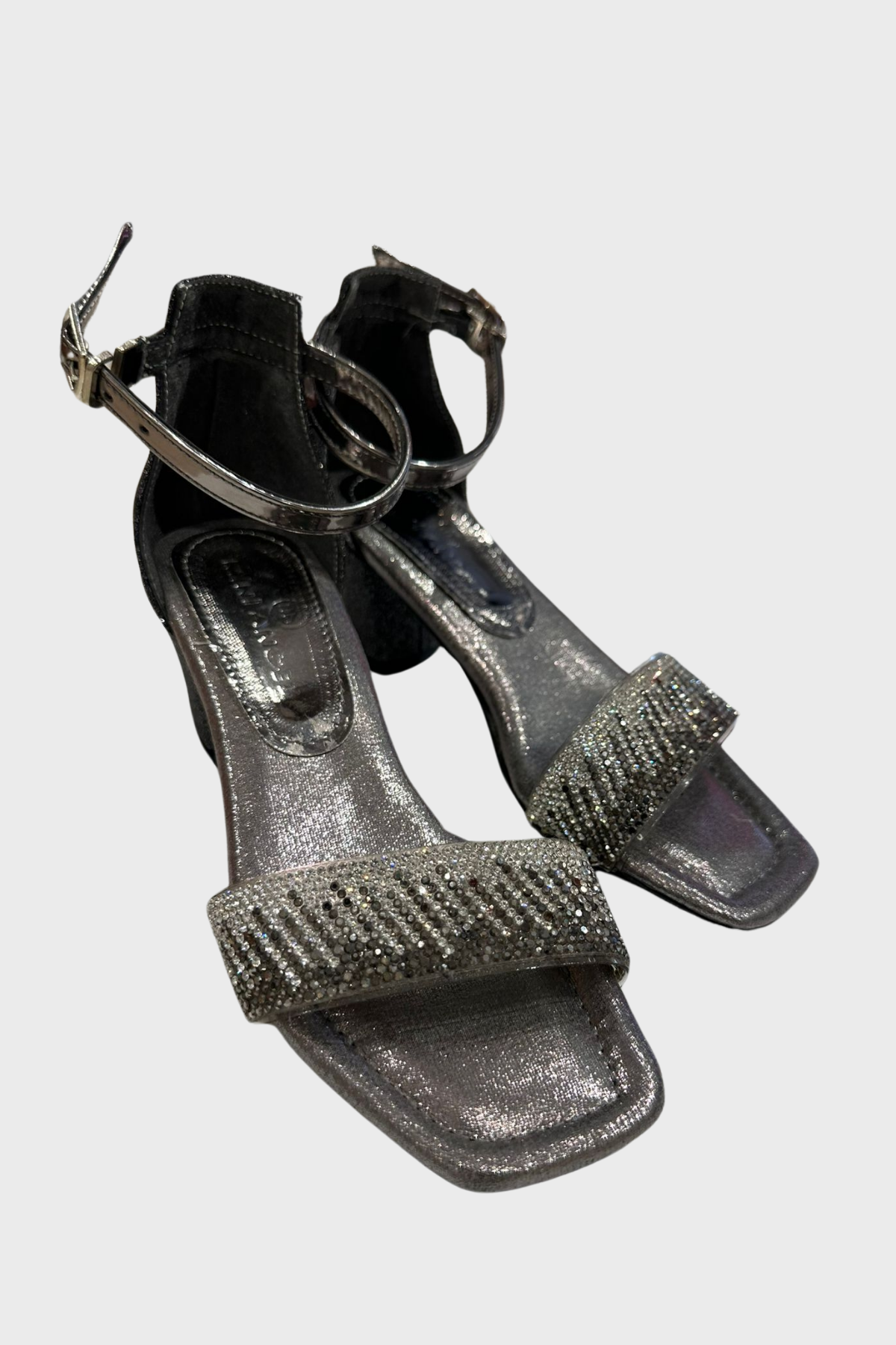 TEK BANT TOPUKLU AYAKKABI