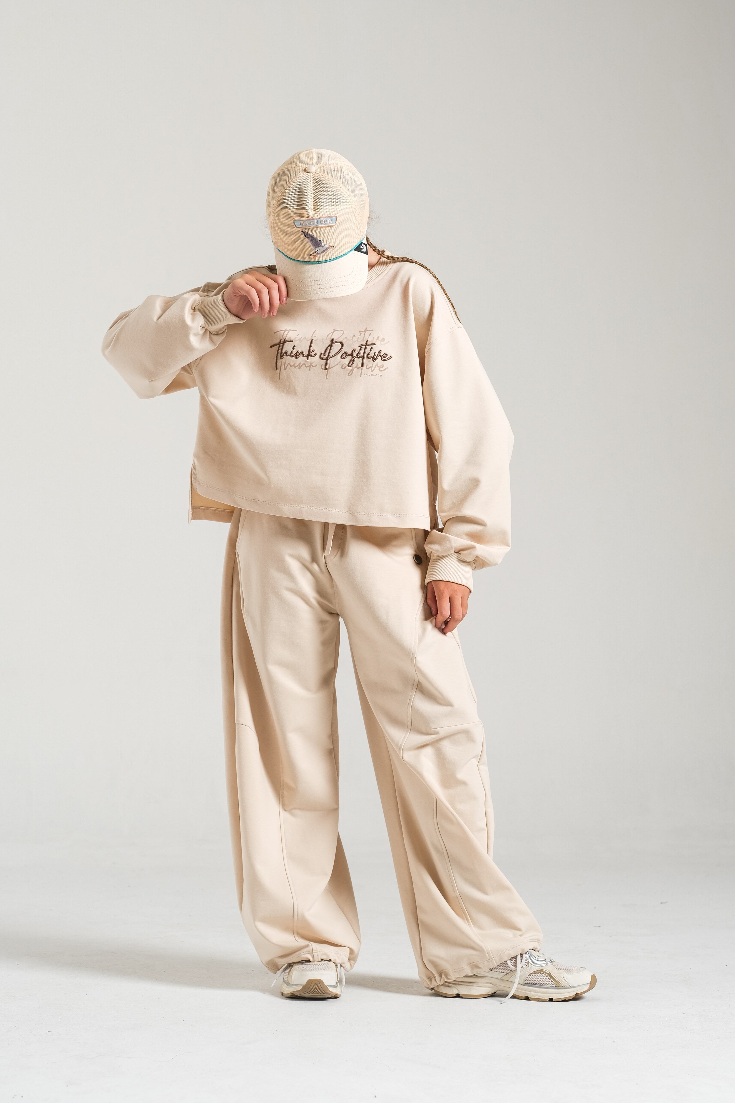 Think Yazılı Kız Sweat - Bej