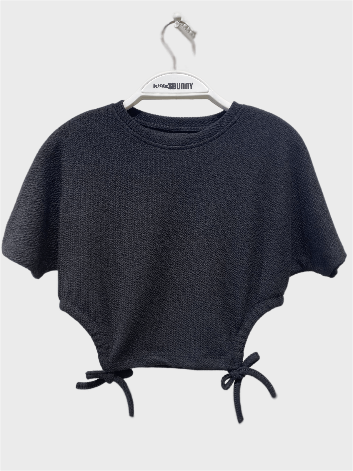 YANDAN BAĞLAMALI T-SHIRT