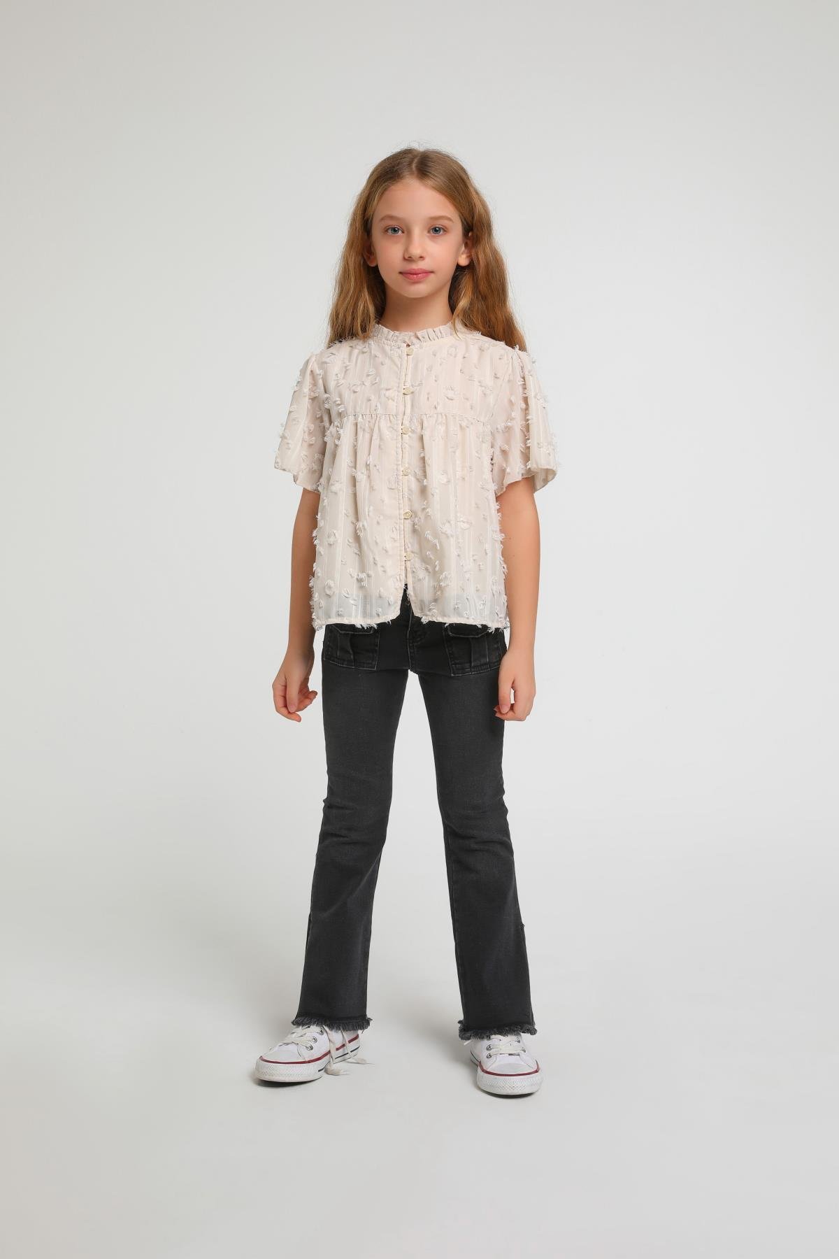 YANDAN YIRTMAÇLI KIZ PANTOLON