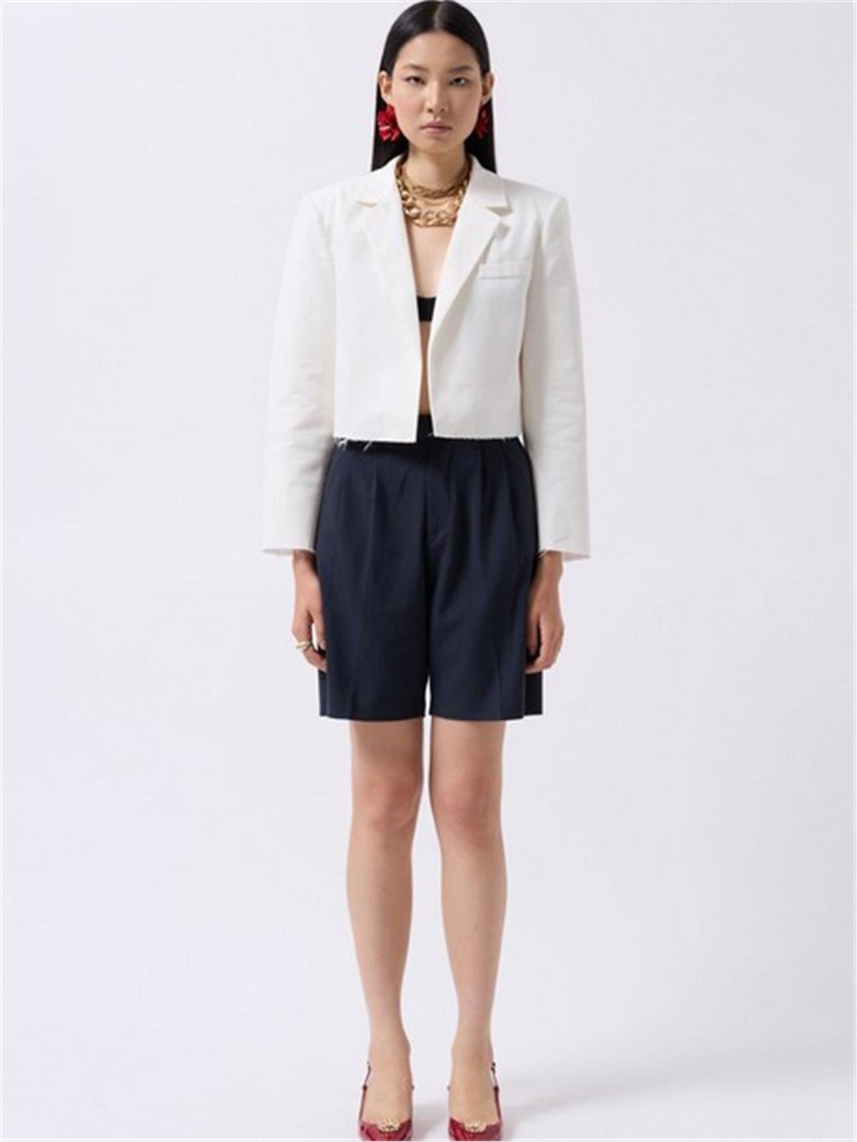 Beyaz Crop Keten Blazer Ceket
