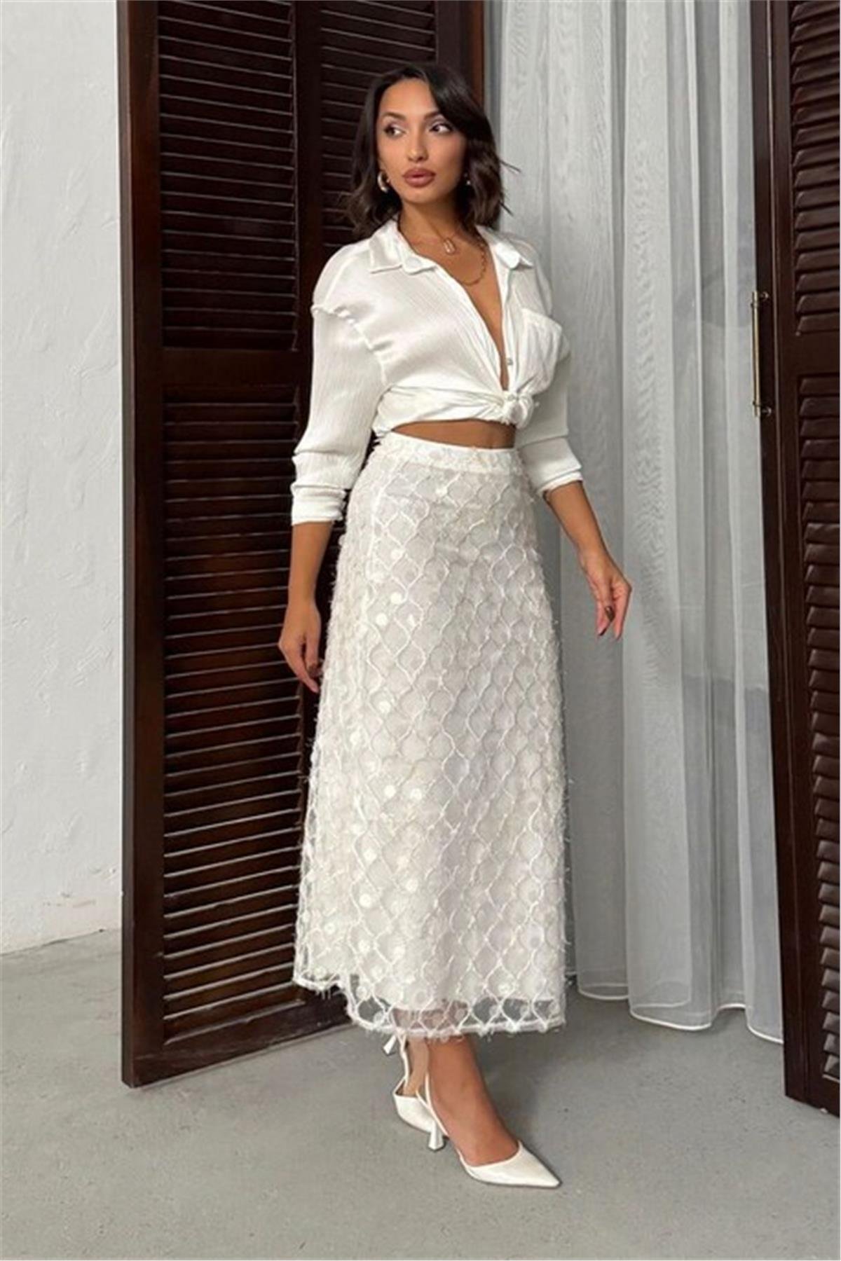 Pul Detaylı Abiye Krem Midi Etek