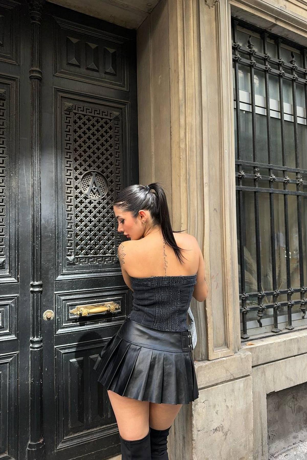 Siyah Fermuarlı Denim Büstiyer