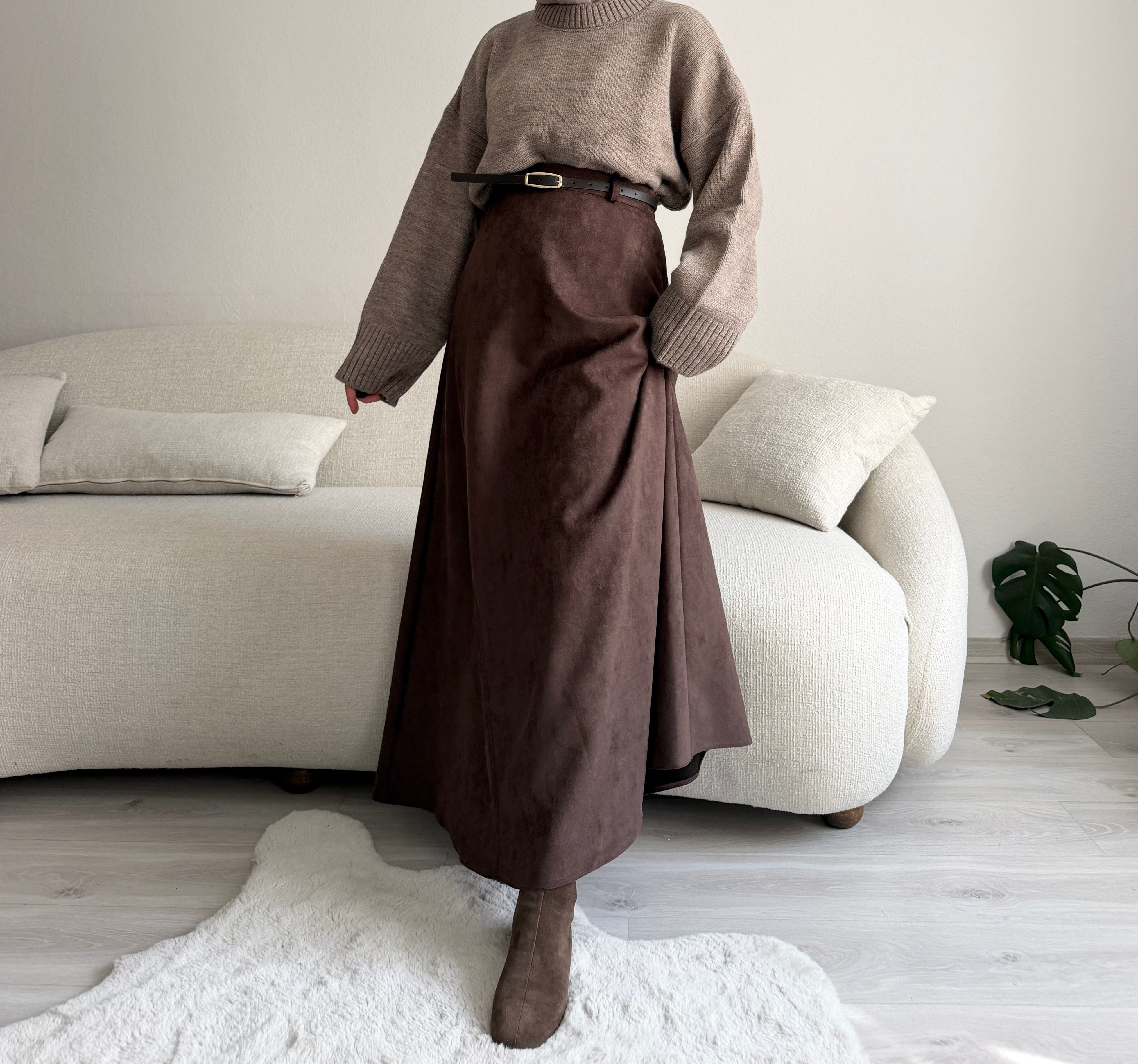 Acı Kahve Kemerli Süet Etek