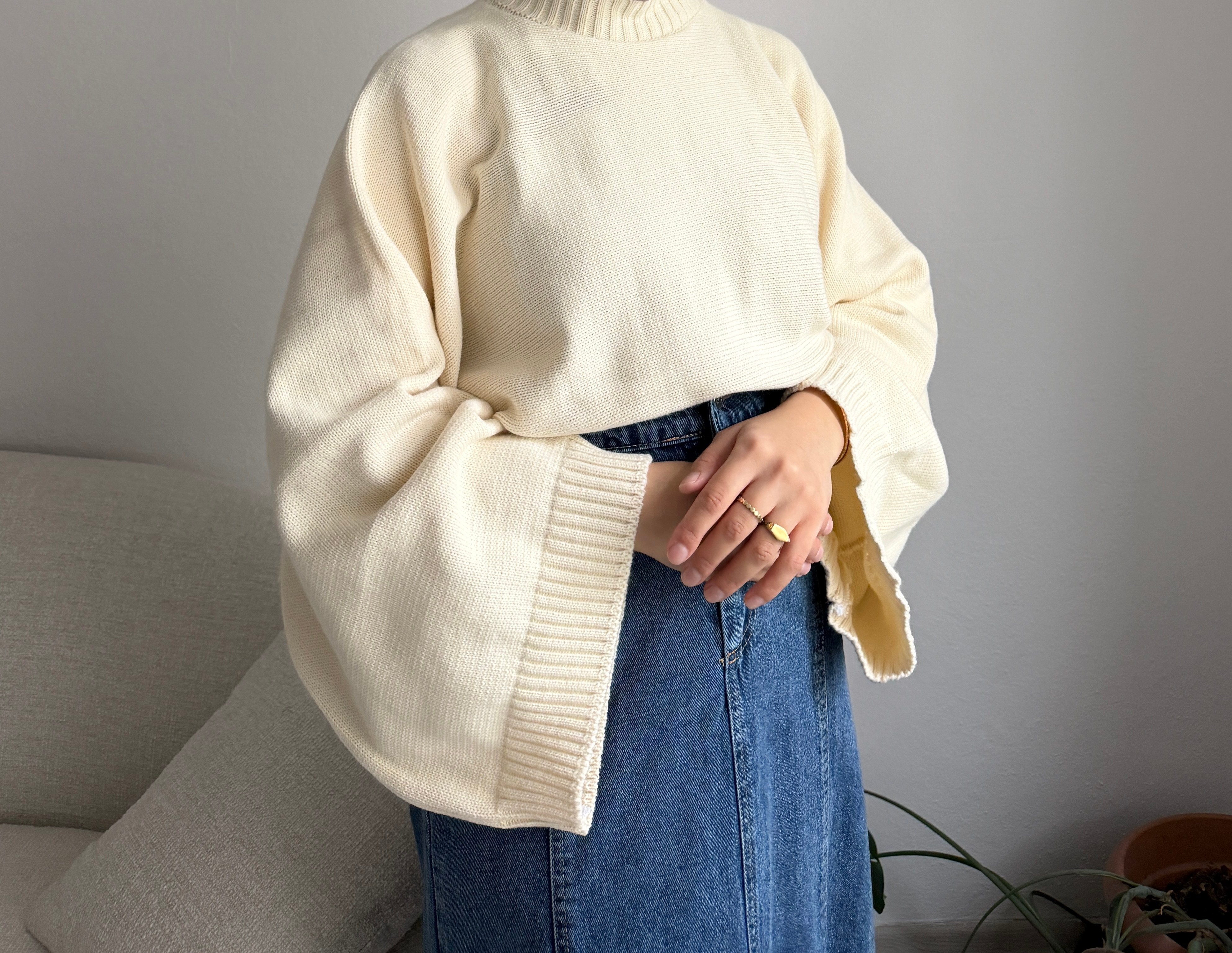 Bej Geniş Kol Oversize Kazak