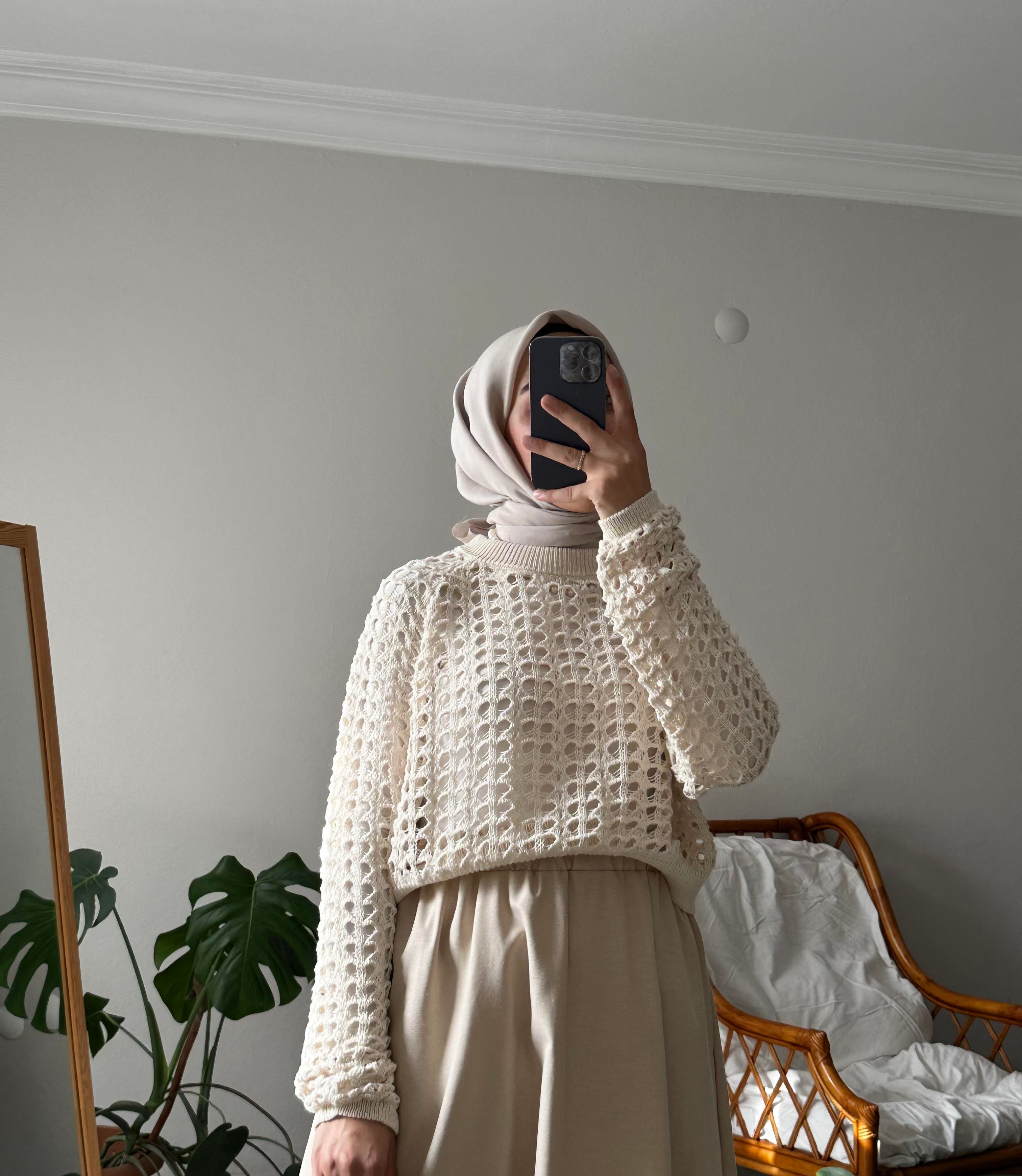 Ekru File Crop Kazak