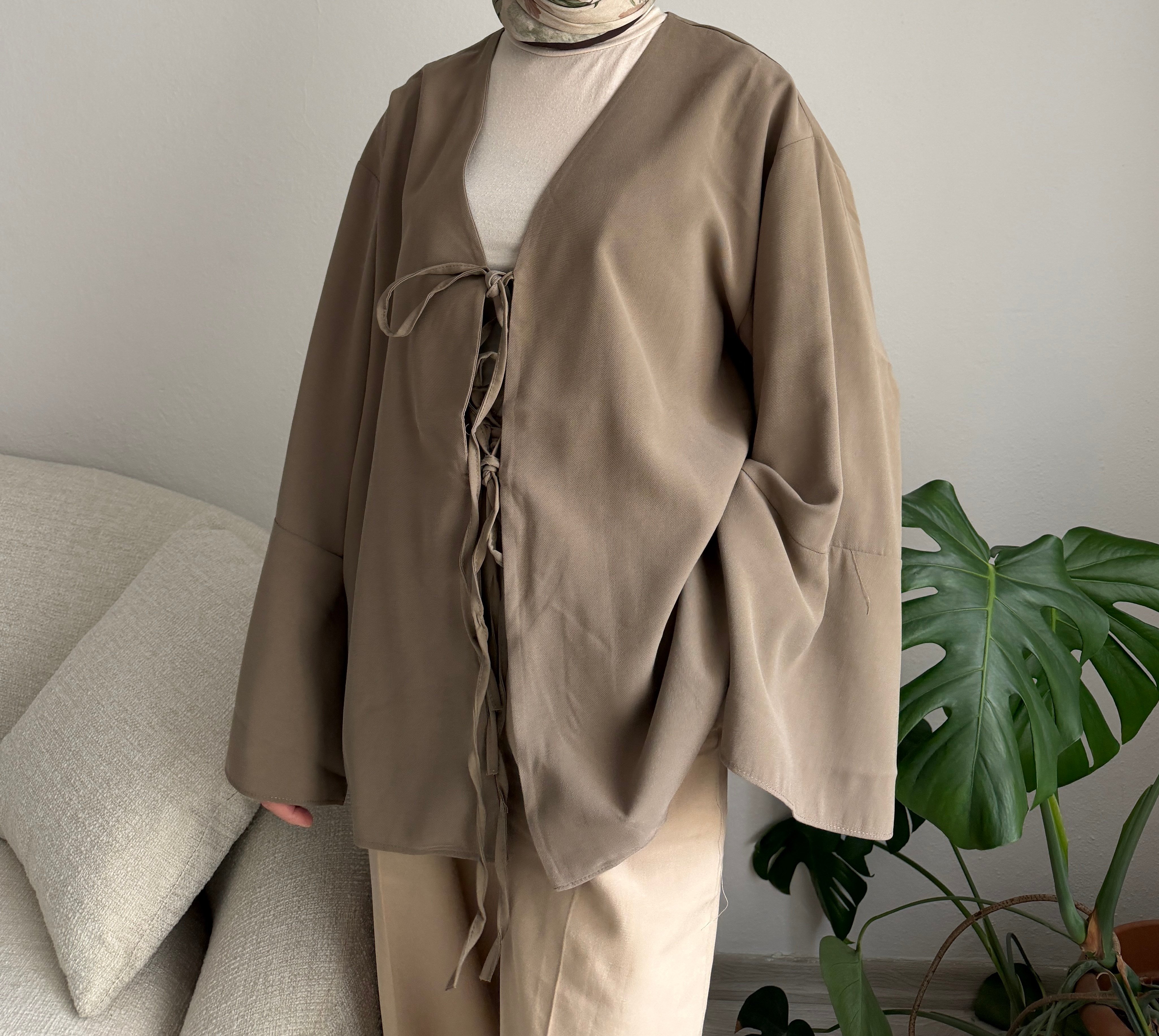Haki Bağcıklı Kimono