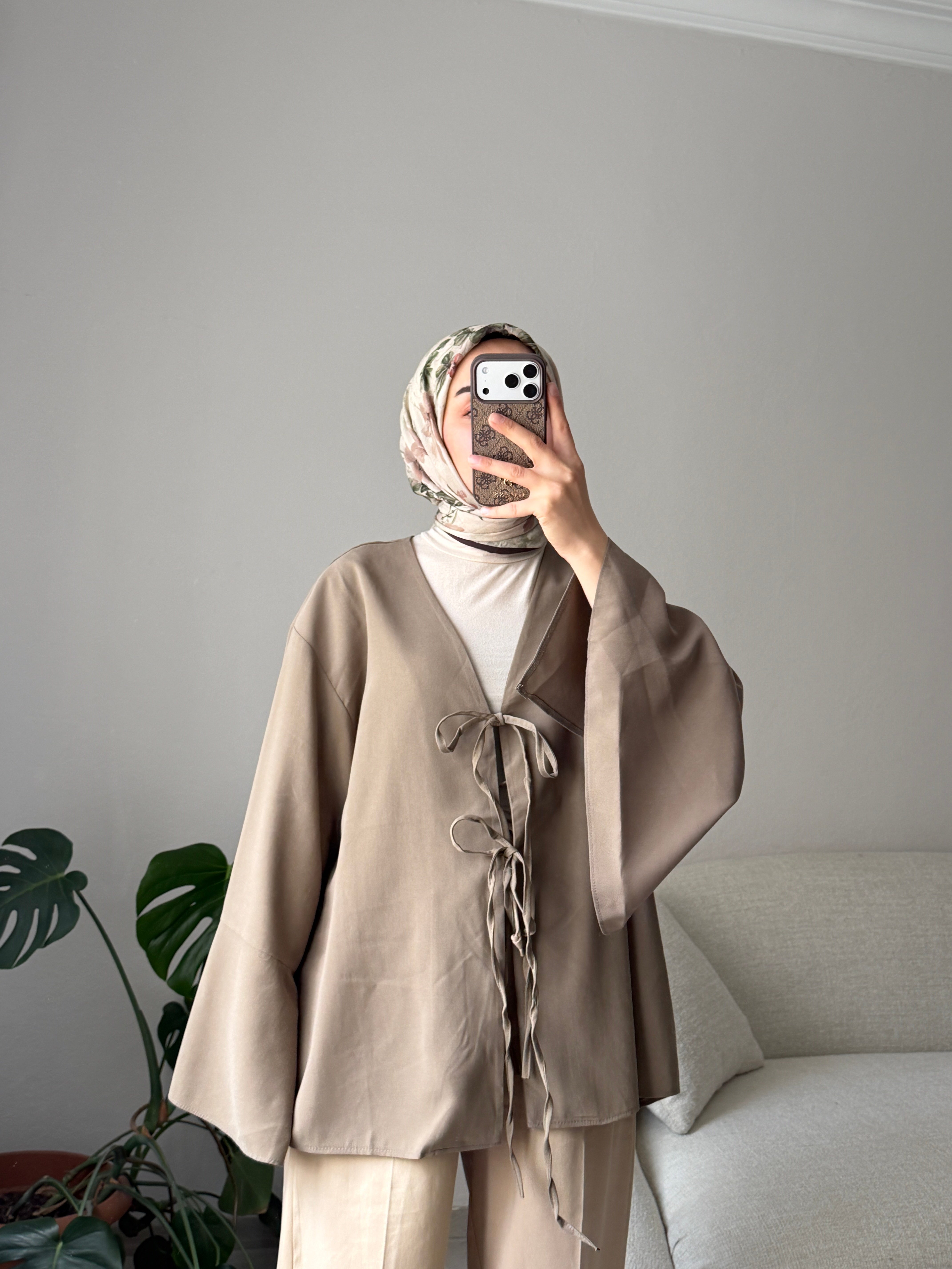 Haki Bağcıklı Kimono