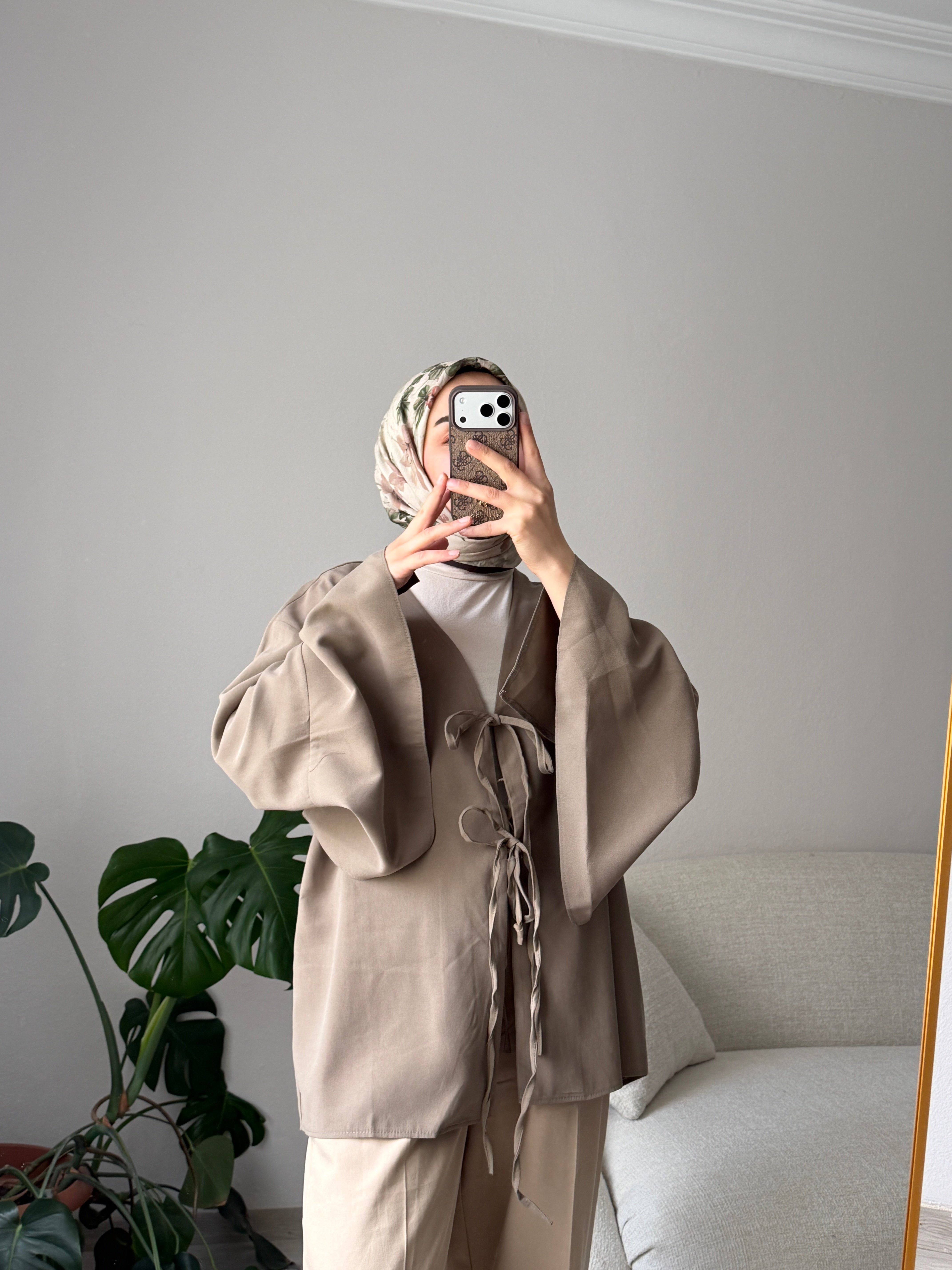 Haki Bağcıklı Kimono