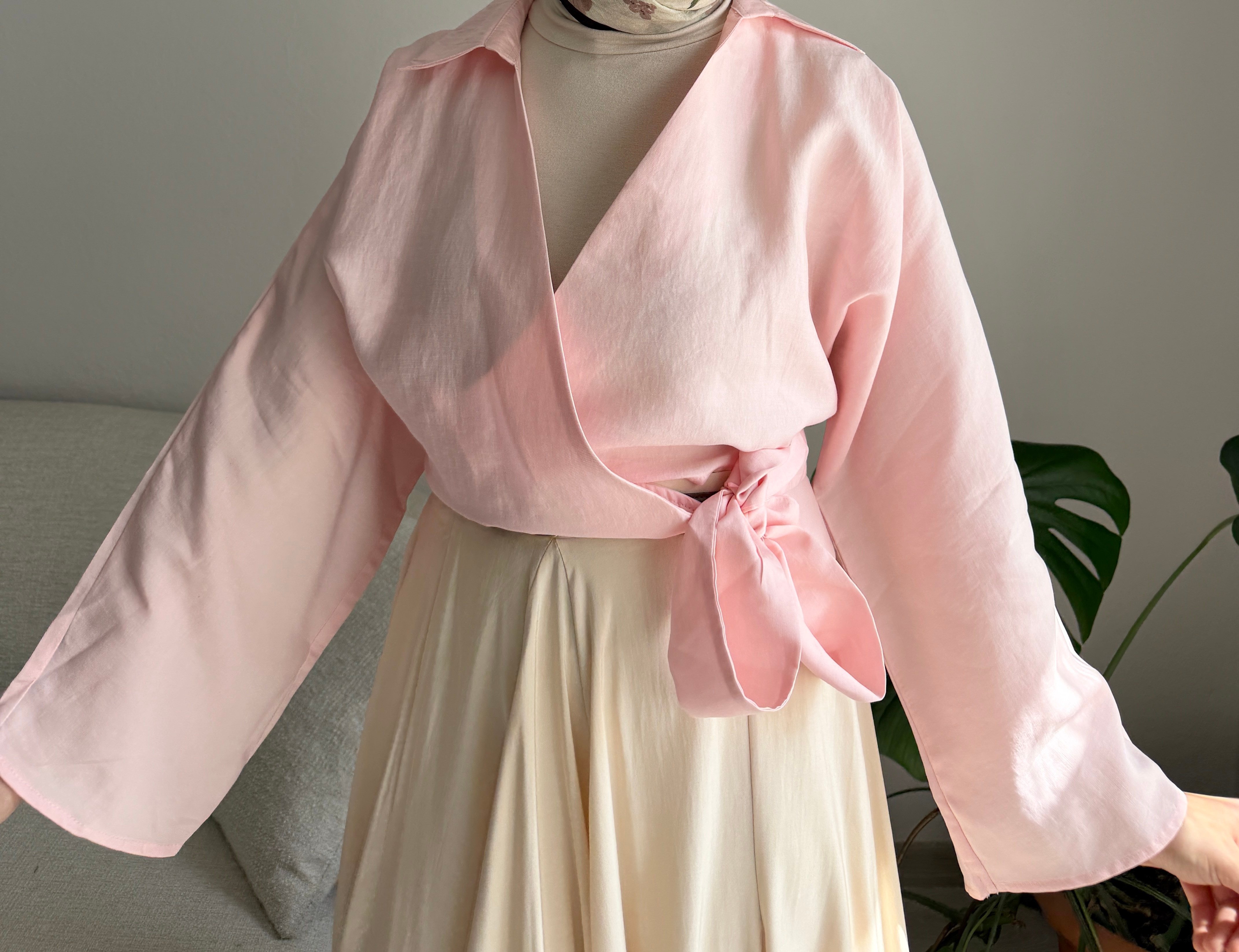 Pembe Çapraz Bağlamalı Crop Bluz