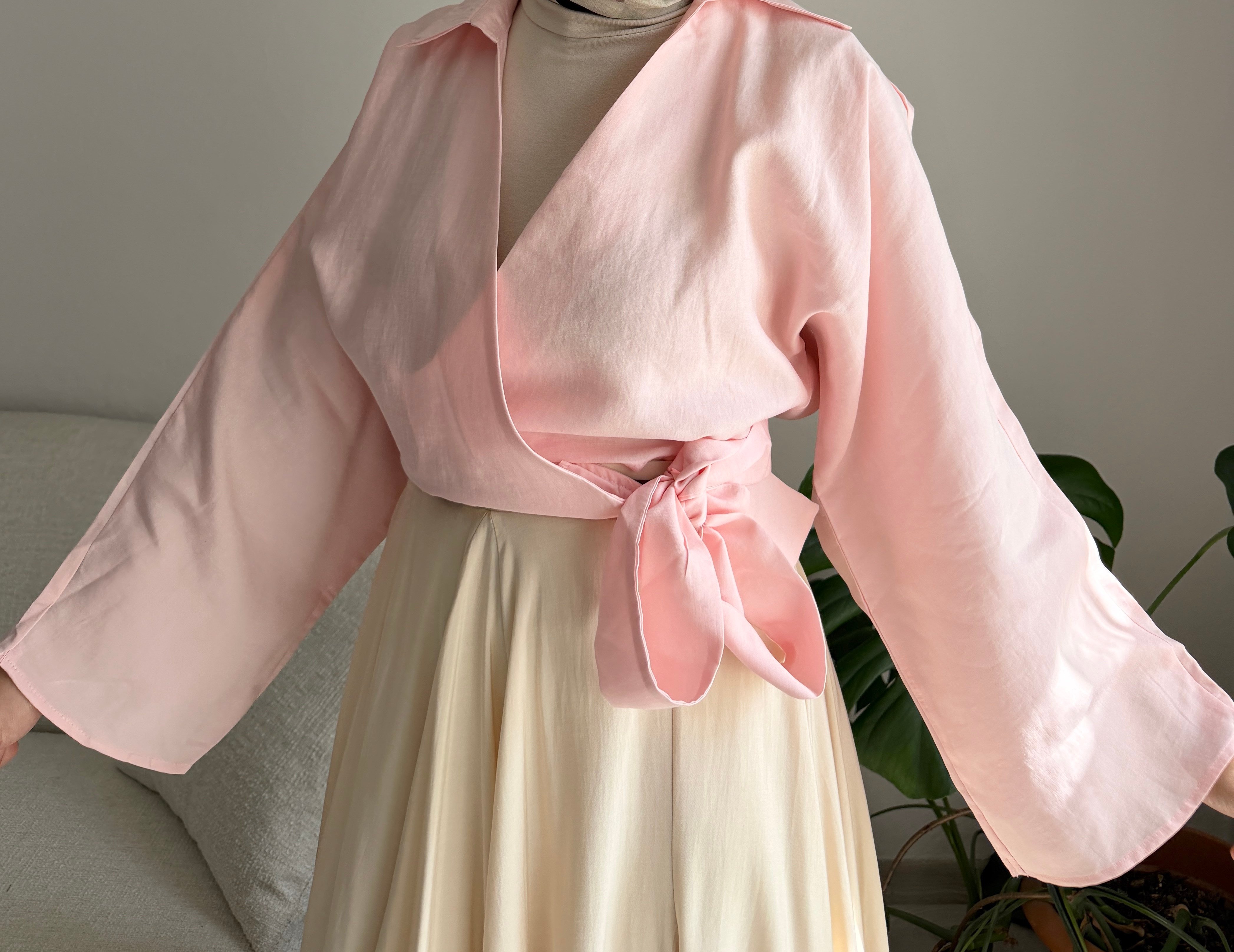 Pembe Çapraz Bağlamalı Crop Bluz