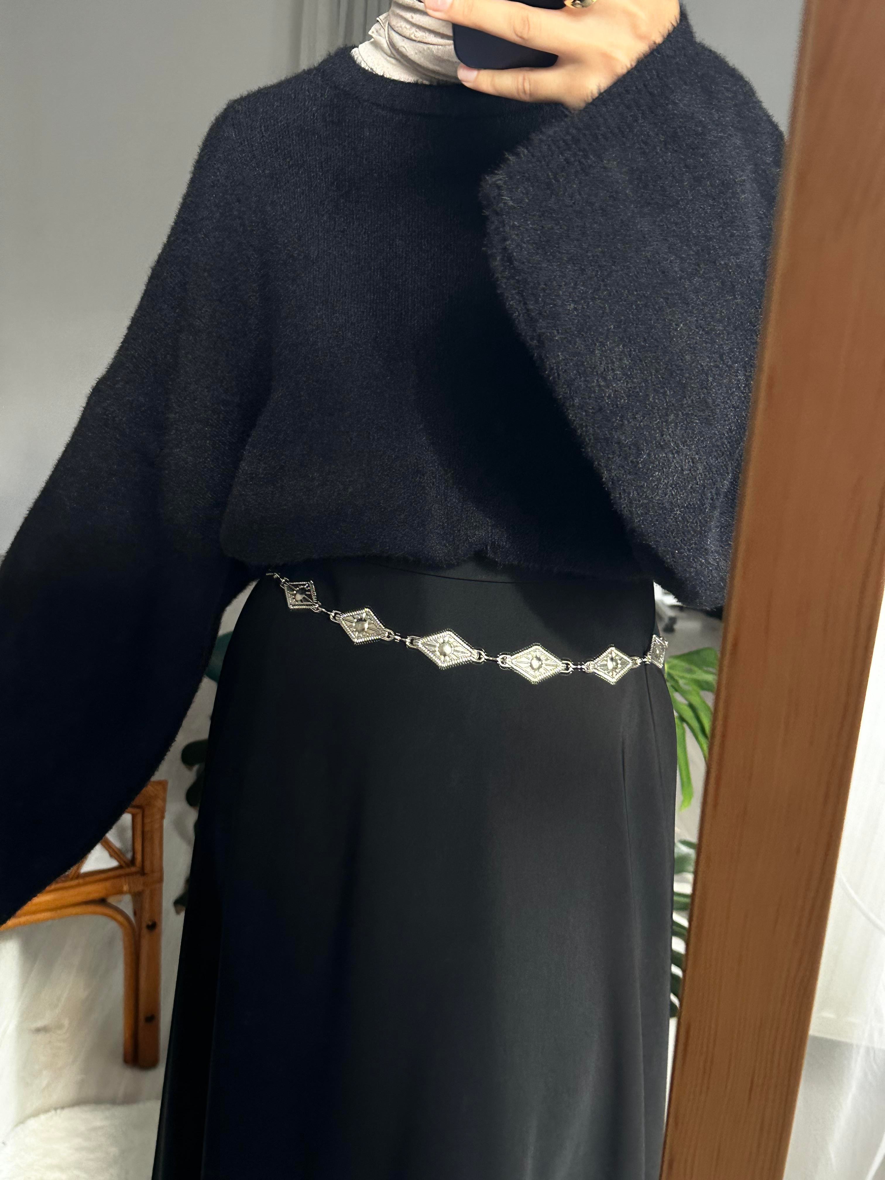 Siyah İthal Krep Kloş Etek