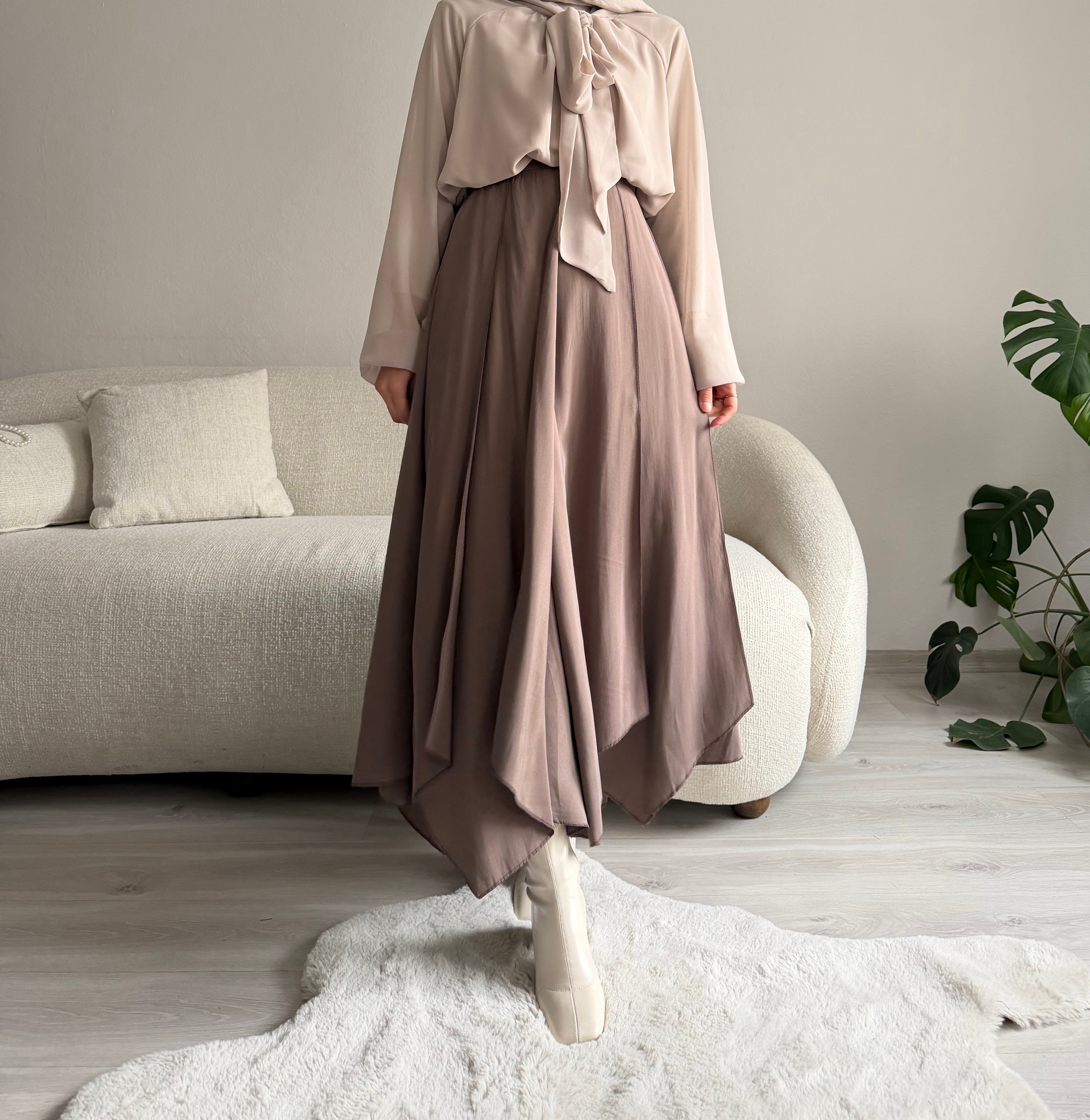 Vizon Çok Parçalı Etek