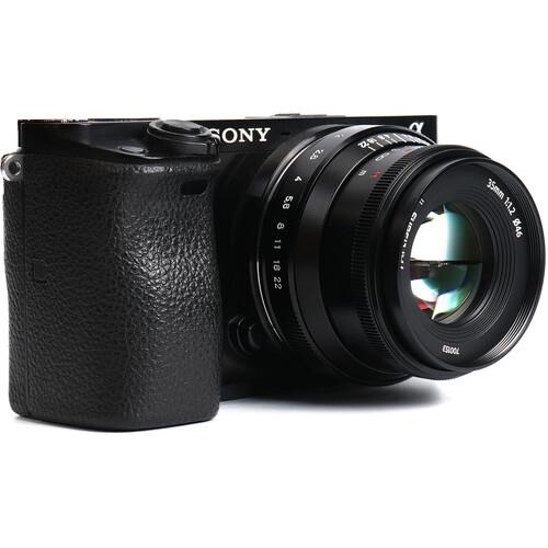 7Artisans 35mm f/1.2 Mark II Lens Sony E için (Siyah)