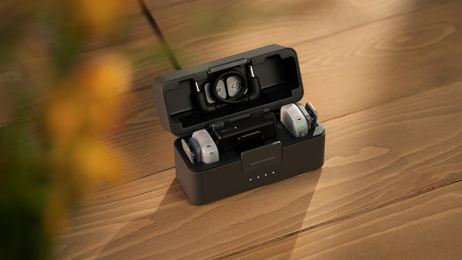 DJI MIC MINI 2 (2TX +1 RX +CHARGING CASE)