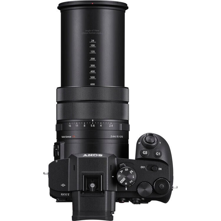 Sony RX10 V Kompakt Fotoğraf Makinesi
