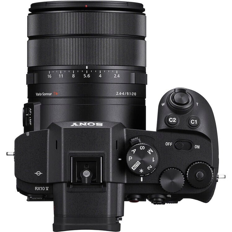 Sony RX10 V Kompakt Fotoğraf Makinesi
