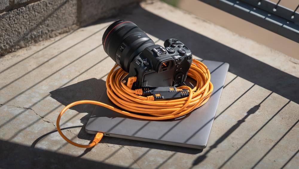 TetherGuard LeverLock & Cable Kit, USB-C to USB-C, 31 (9.4m), Straight to Right