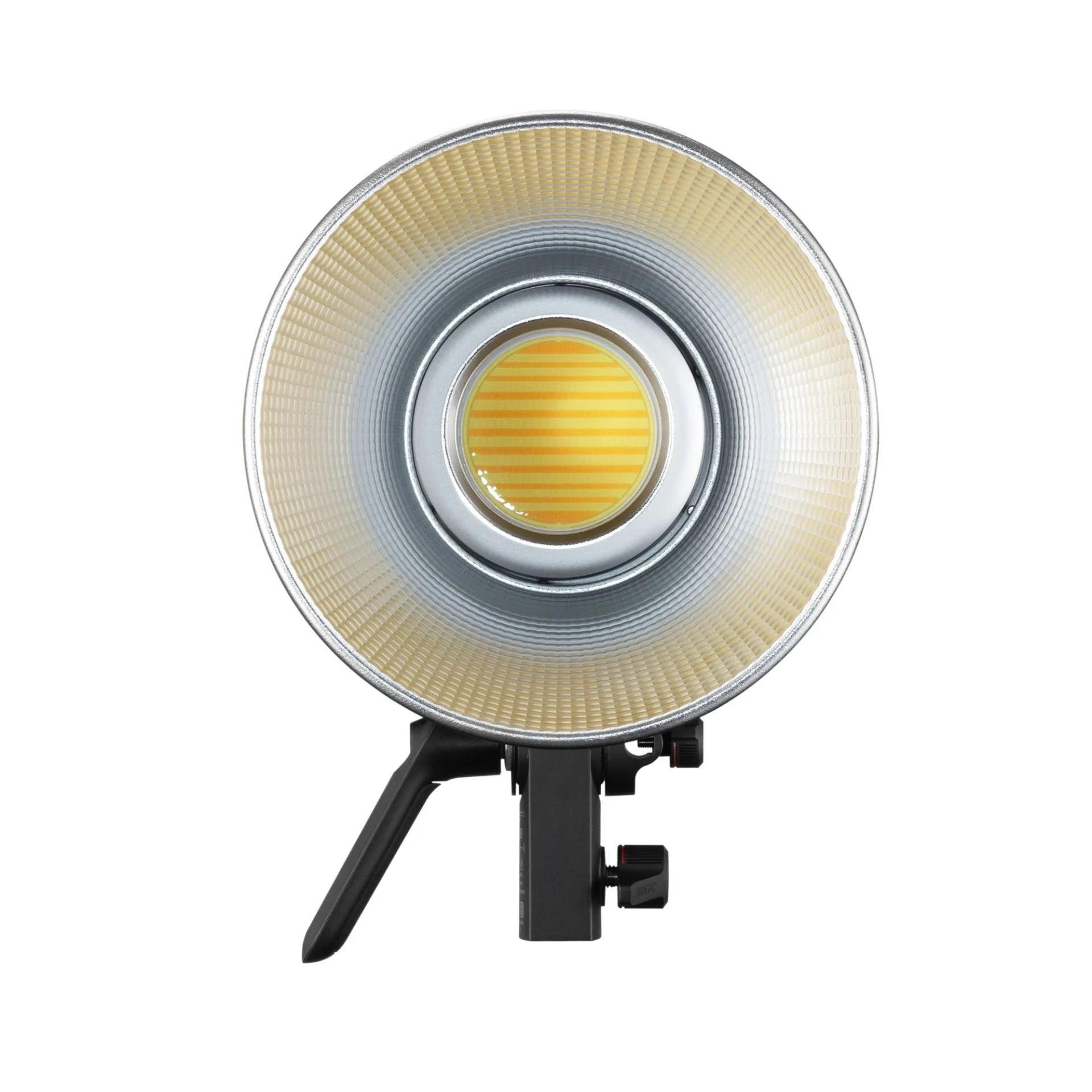 ZHIYUN MOLUS B300 COB LIGHT