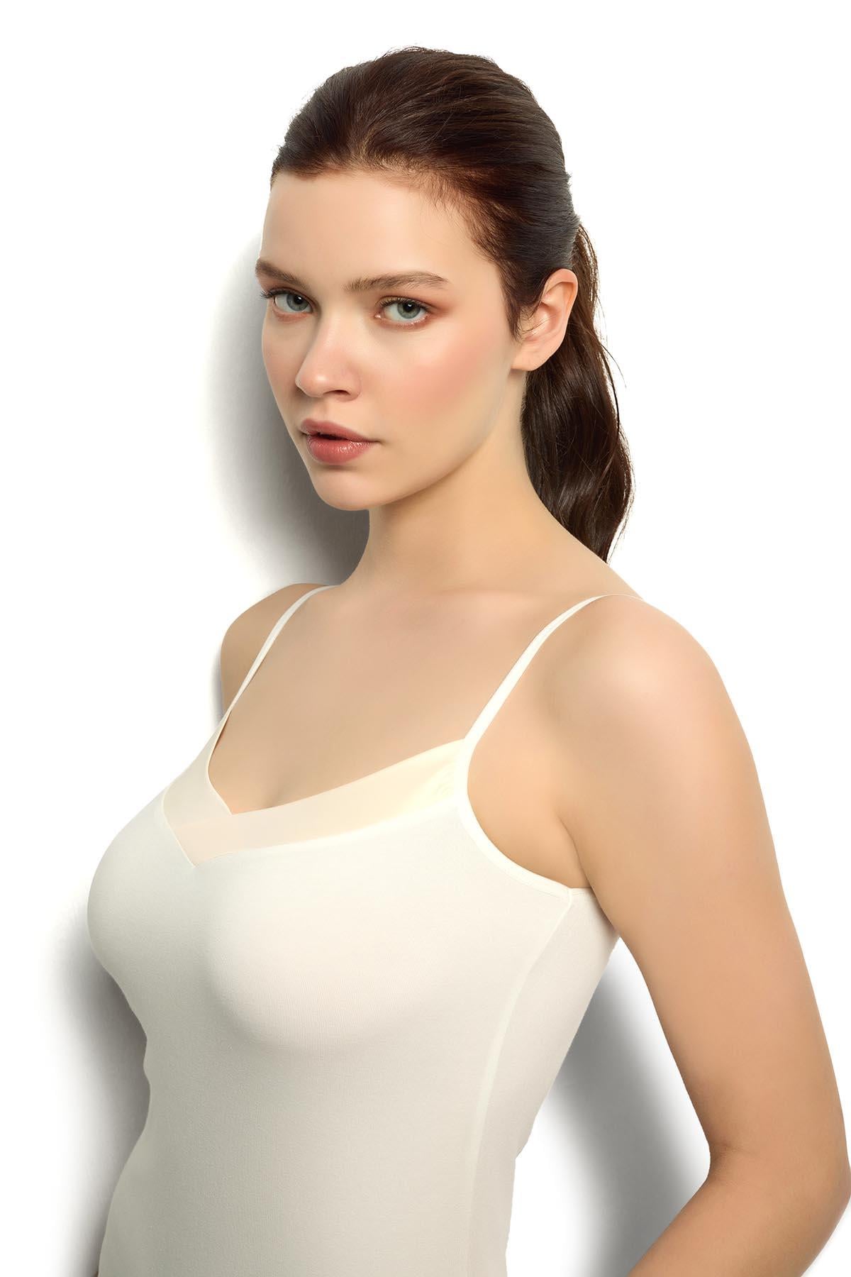 Kadın Saten Yakalı İp Askılı Ekru Atlet 626