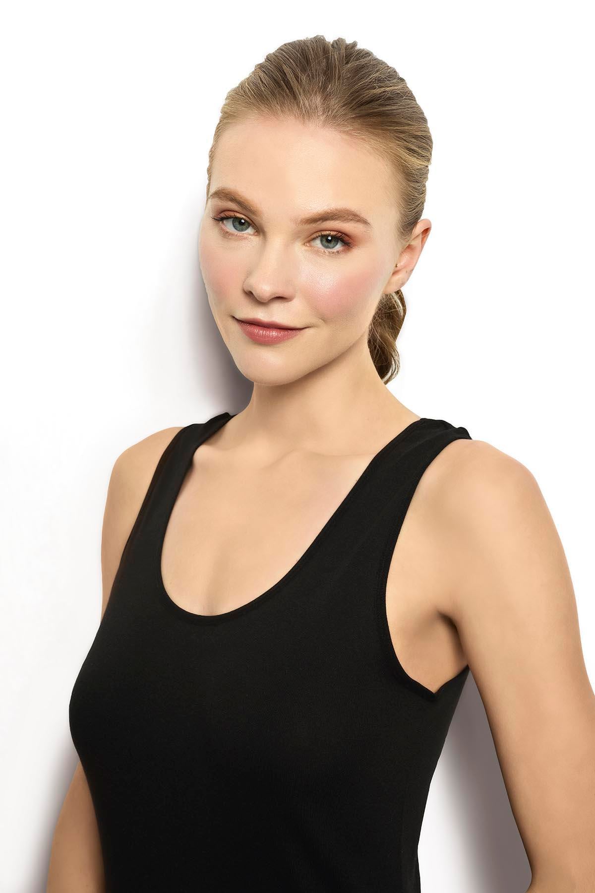 Kadın Siyah Atlet 584