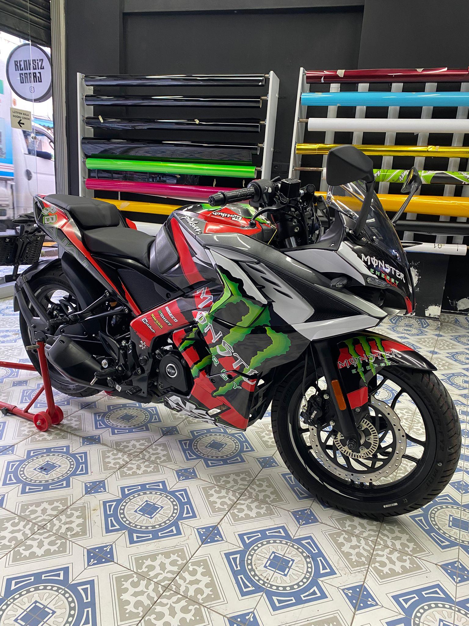 PULSAR RS 200 Bajaj RS200 No Fear Monster Sticker Etiket Parçalı Kaplama Modeli