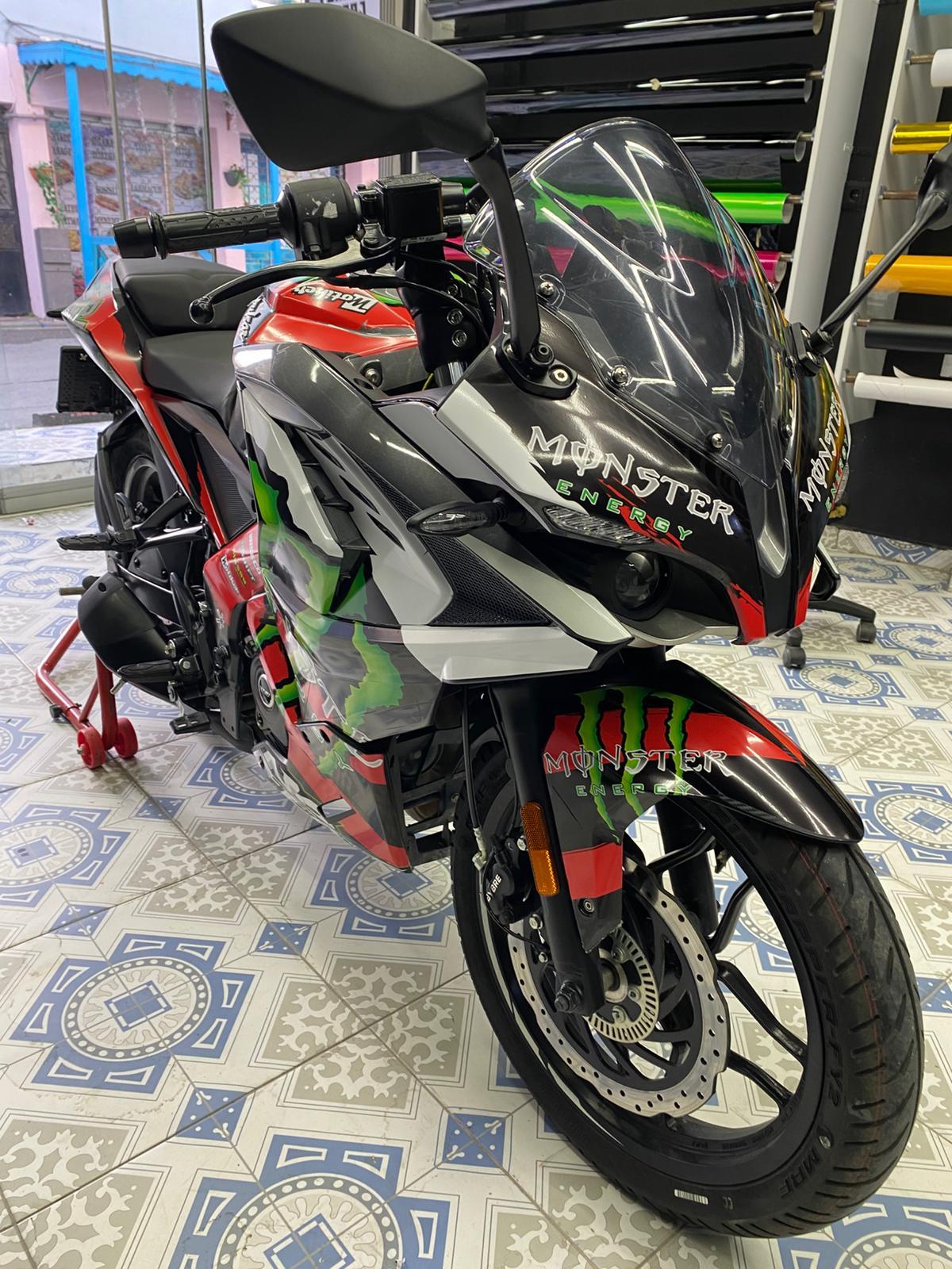 PULSAR RS 200 Bajaj RS200 No Fear Monster Sticker Etiket Parçalı Kaplama Modeli