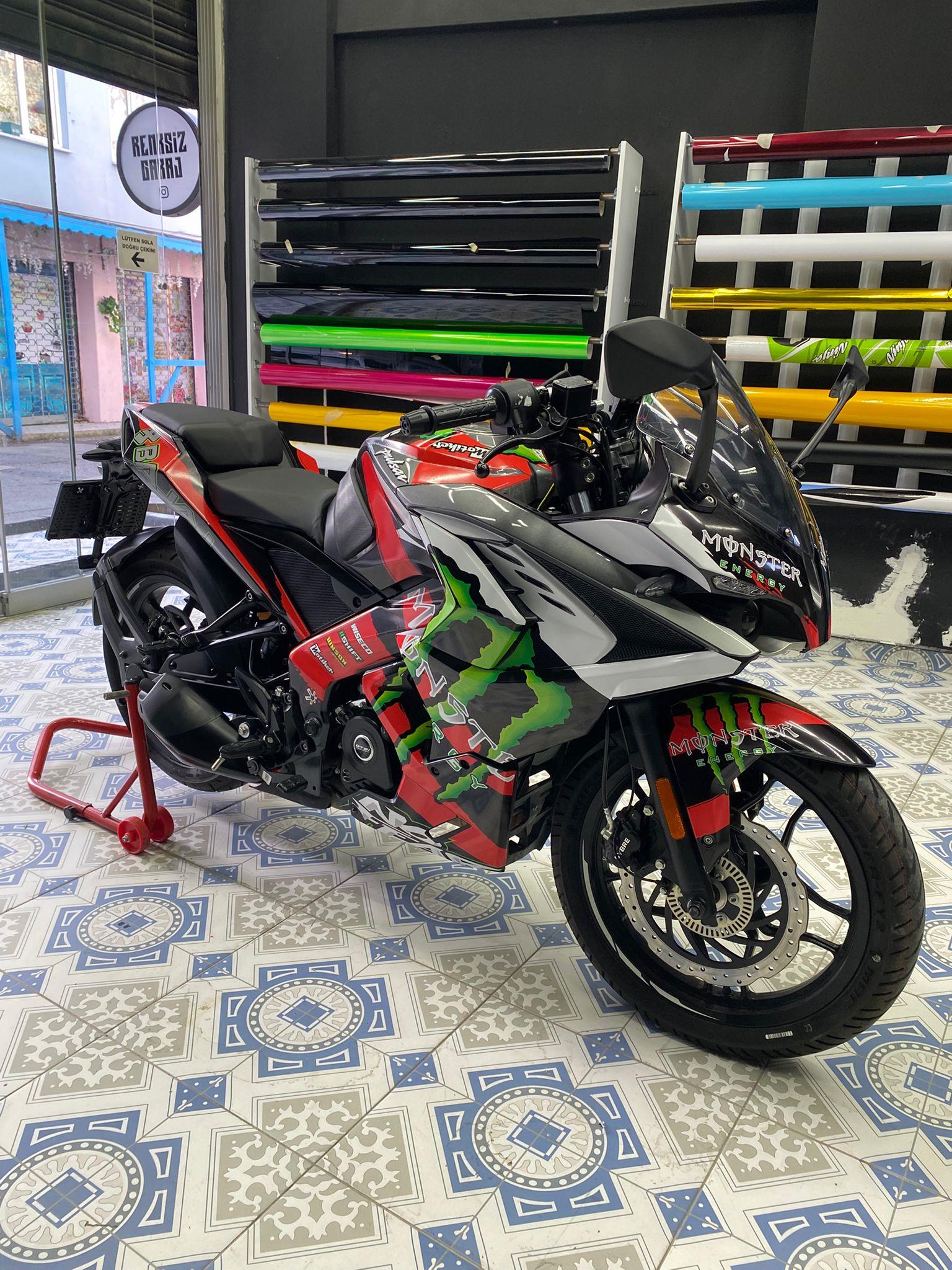 PULSAR RS 200 Bajaj RS200 No Fear Monster Sticker Etiket Parçalı Kaplama Modeli