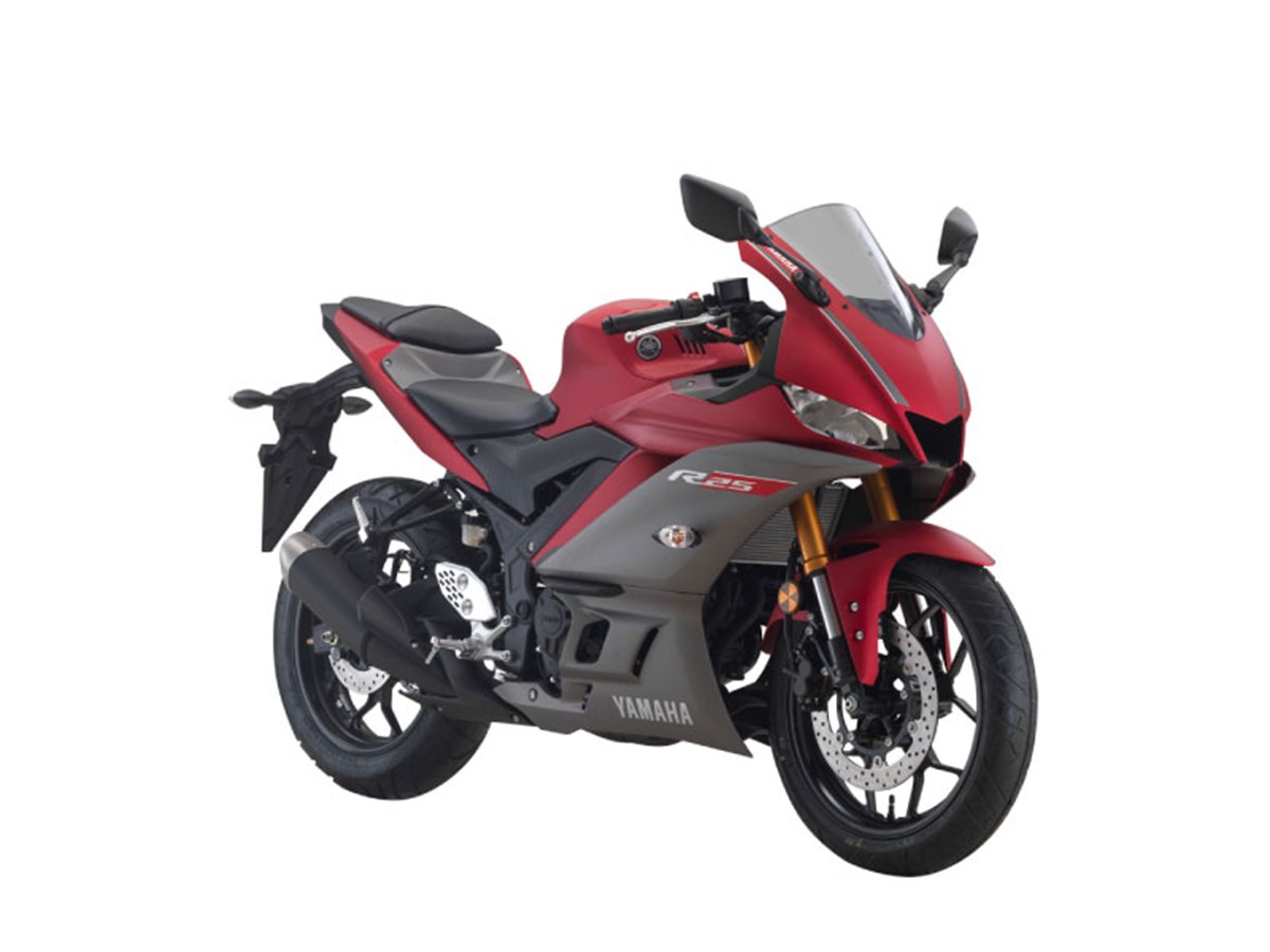 2019 Yamaha YZF R25 Kırmızı Sol Alt Sakal  Grenaj Sticker Etiket Modeli