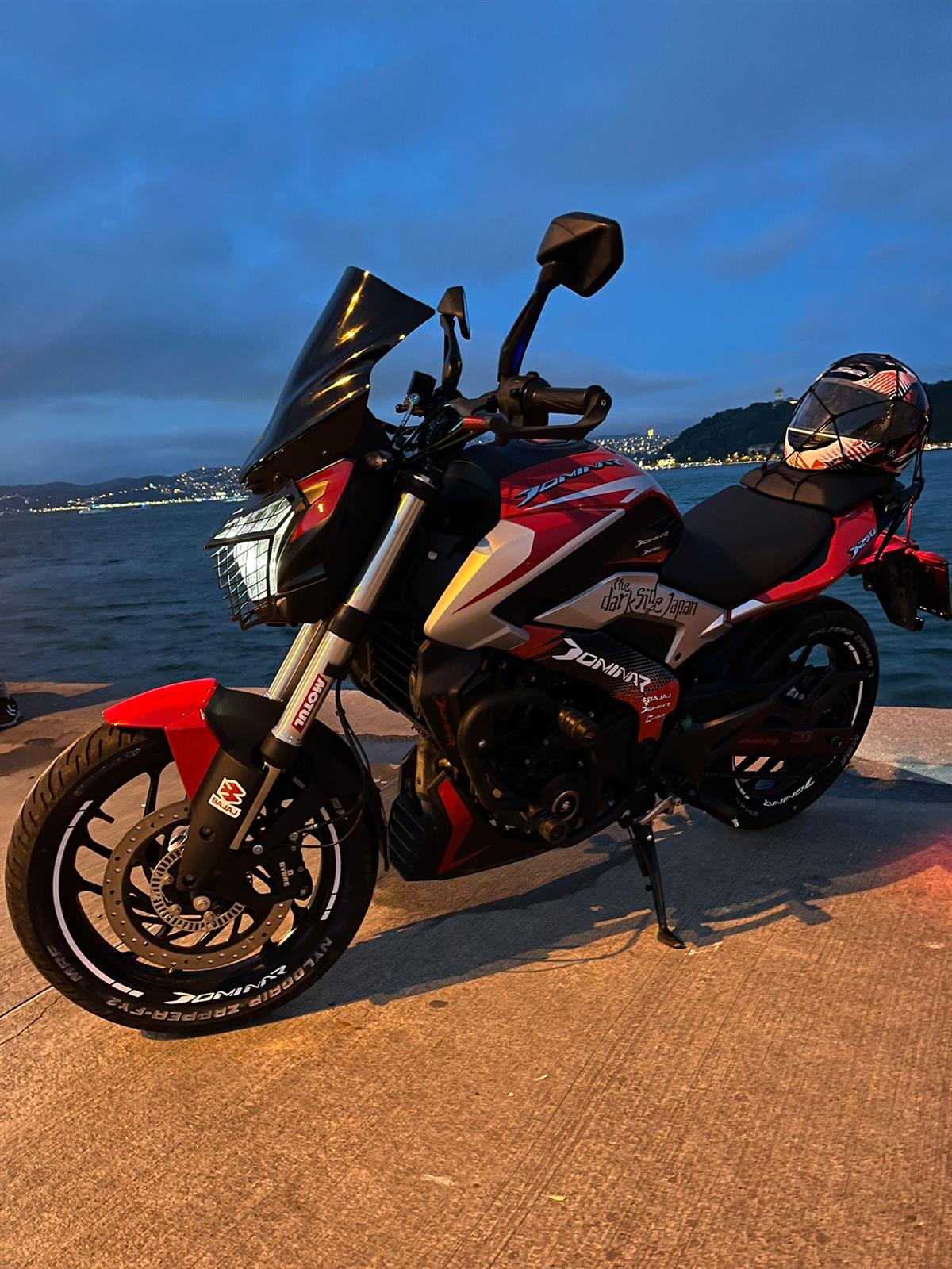 Bajaj Dominar 250D Orta Grenaj Sticker Etiket Model