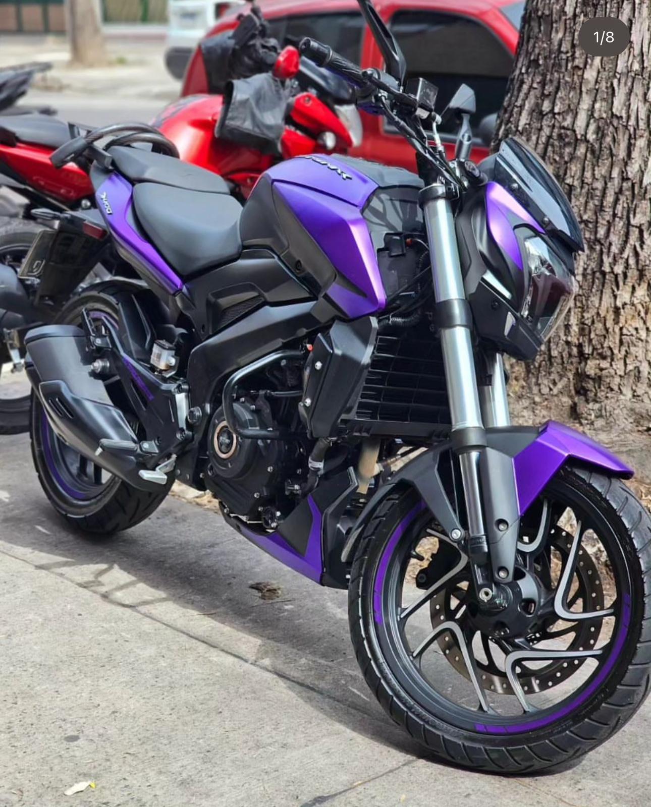 Motosiklet Kaplama Bajaj Dominar Mor Folyo Kaplama Cast Folyo