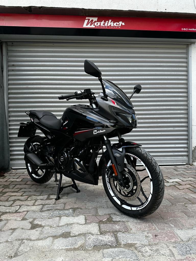 Bajaj Pulsar F250 İç Dış Yazılı Jant Sticker Modeli