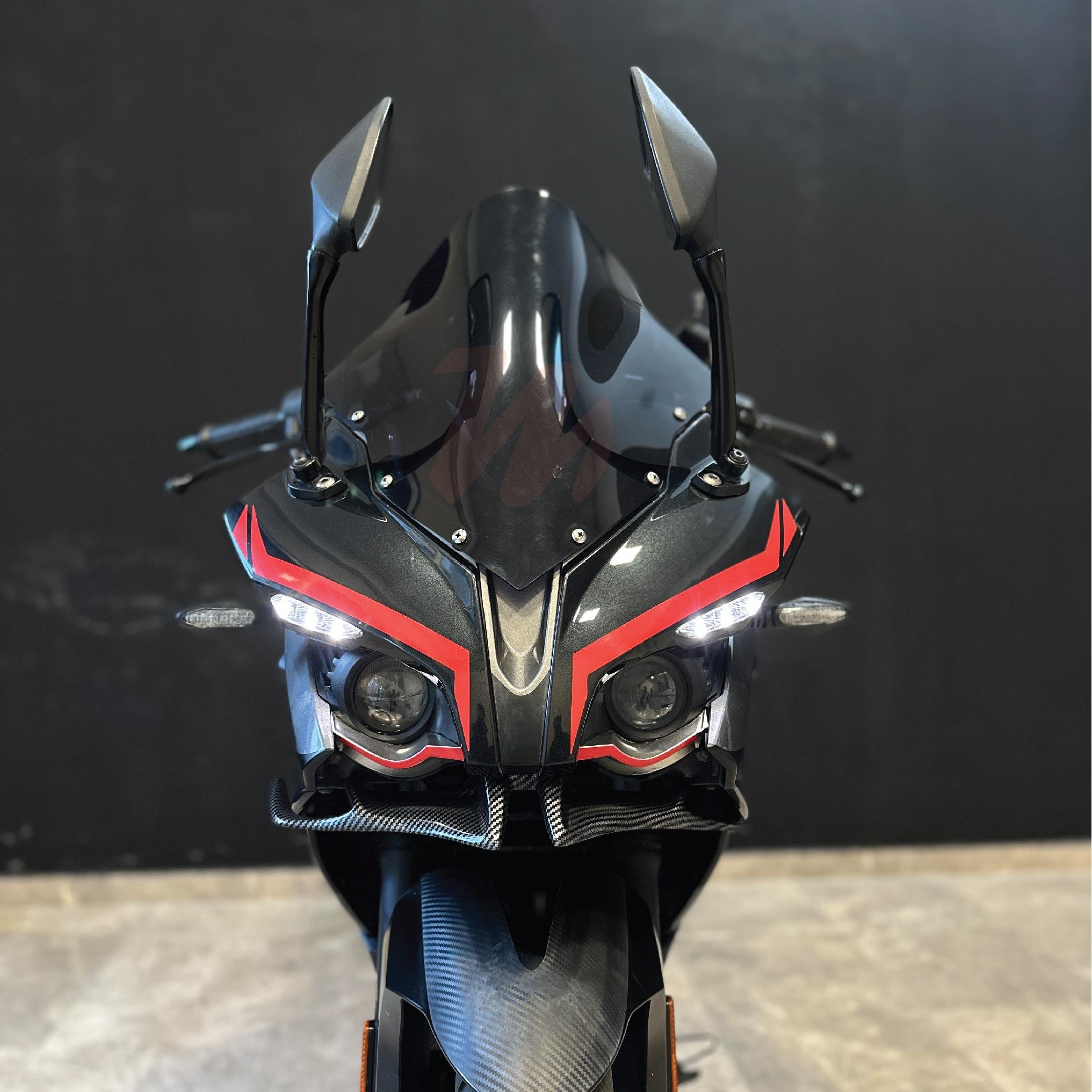 PULSAR RS 200Bajaj RS200 2'li Ön Kafa Sticker Etiket Modeli Kırmızı