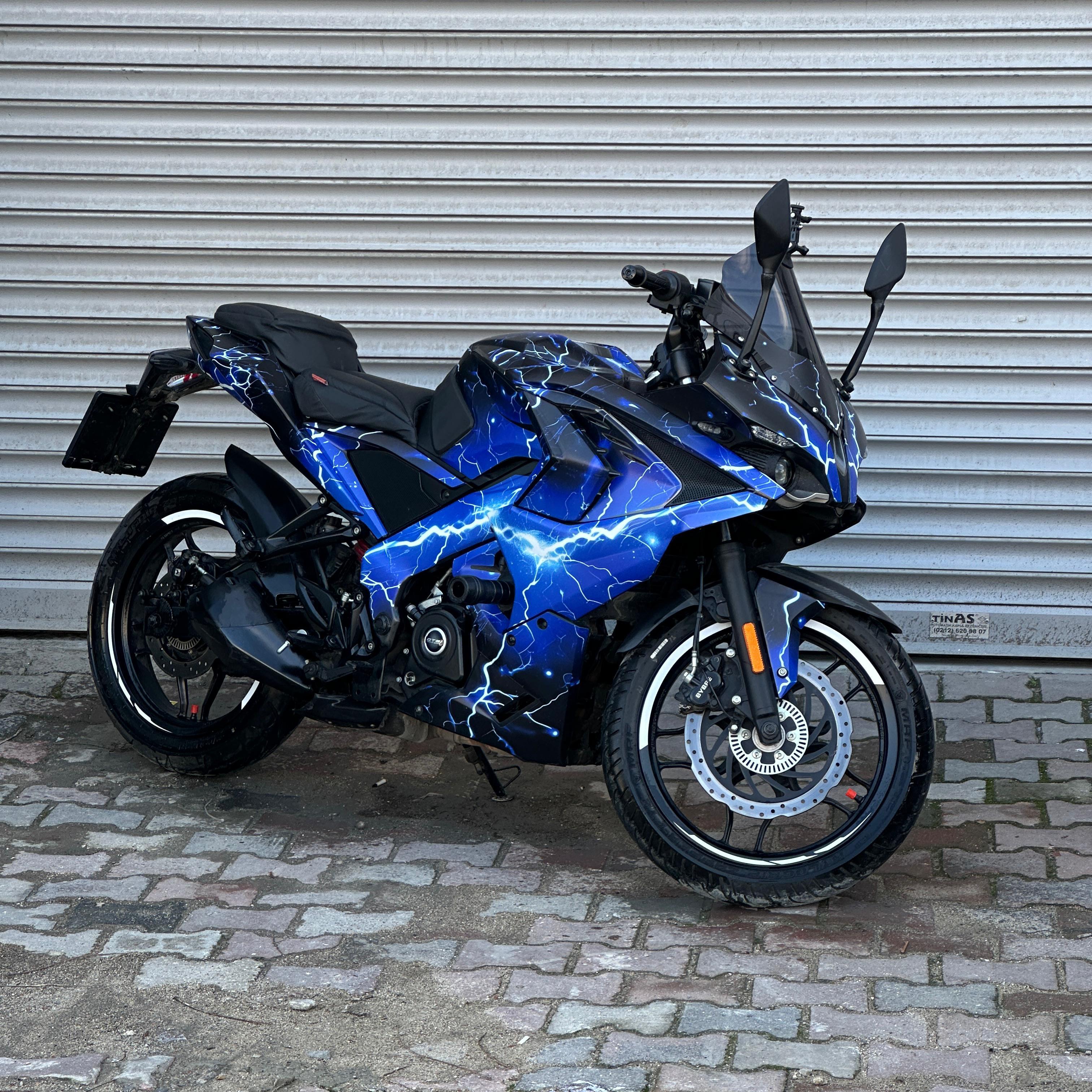 PULSAR RS 200BAJAJ RS200 BLUE LIGHTNING PARÇALI STICKER ETİKET MODELİ