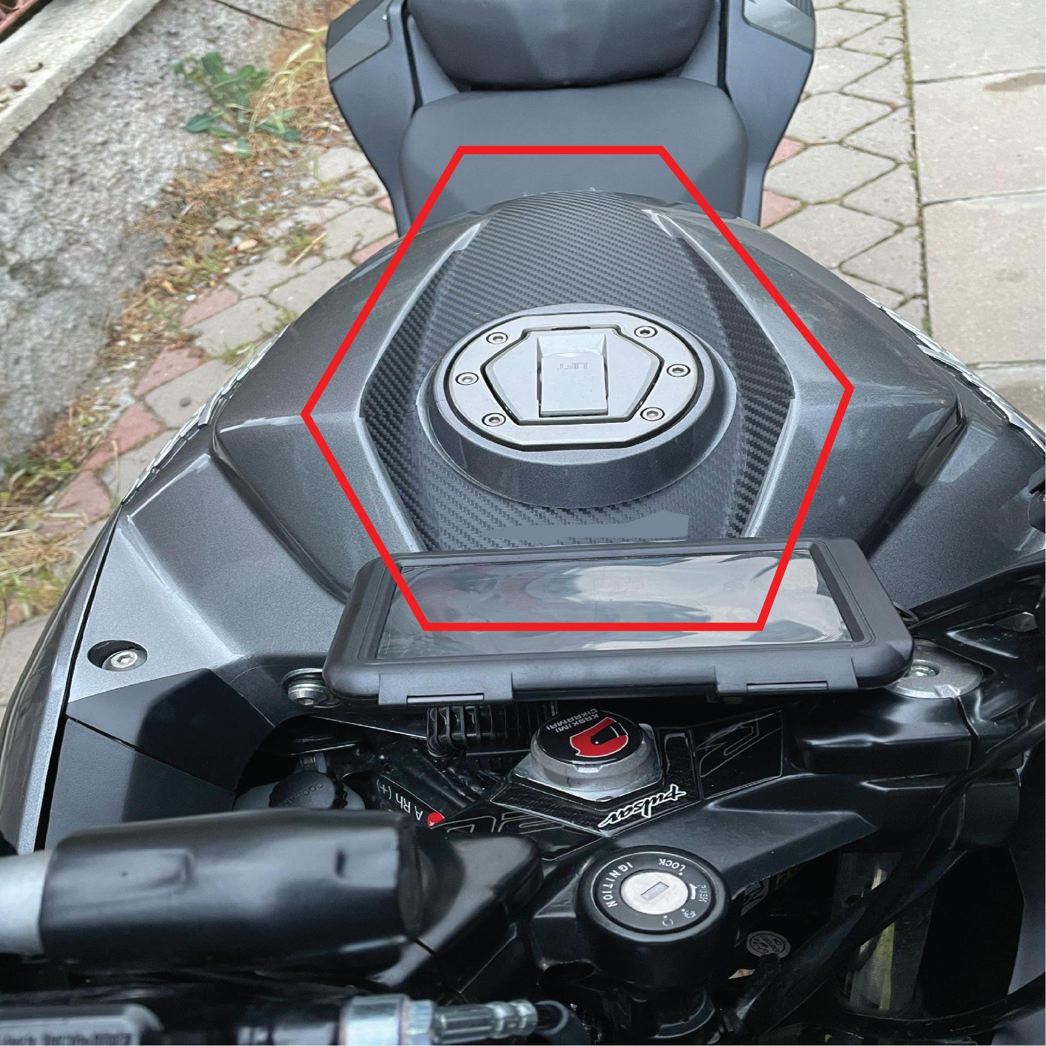 PULSAR RS 200Bajaj RS200 Karbon Depo Sticker Etiket Modeli