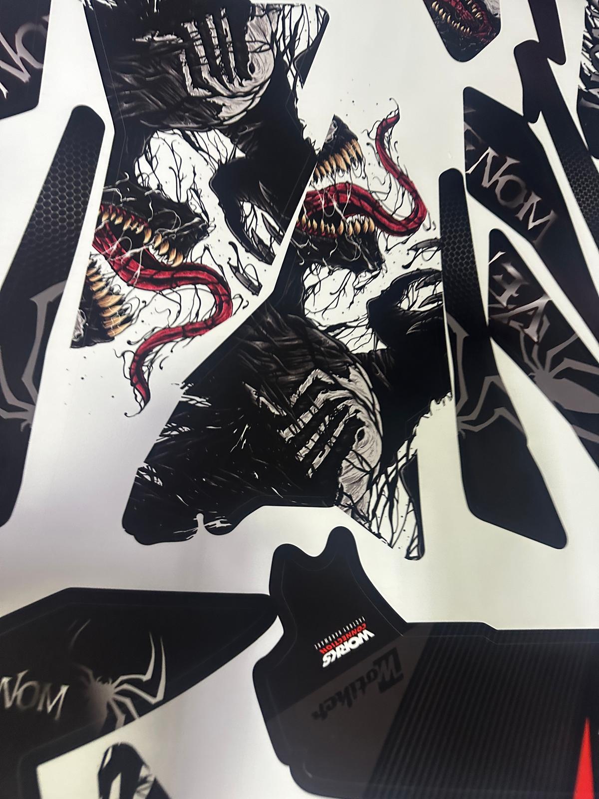 PULSAR RS 200Bajaj RS200 Venom Sticker Etiket Parçalı Kaplama Modeli