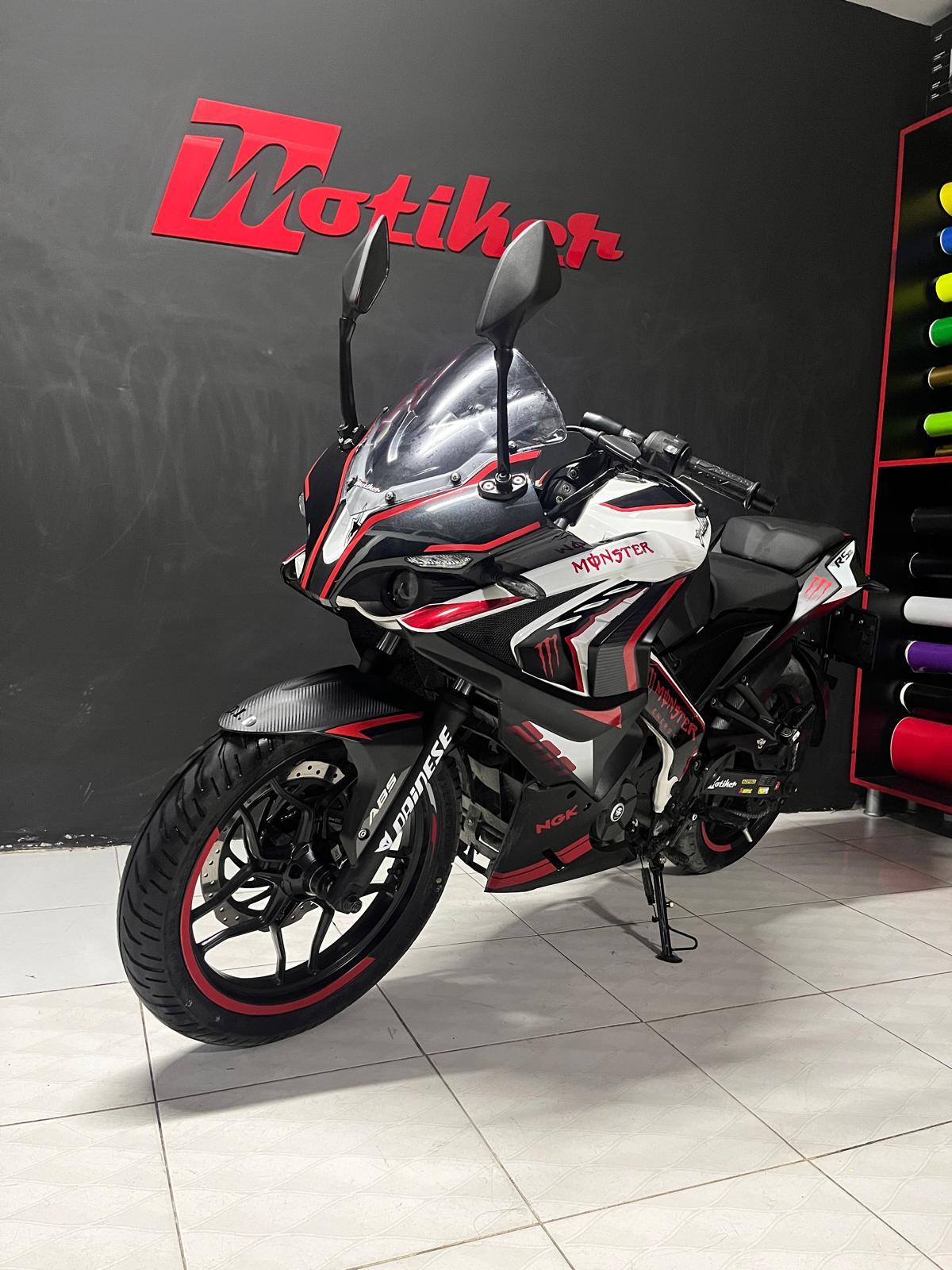 PULSAR RS 200Beyaz Bajaj RS200 Kırmızı Sticker Etiket Full Takım Modeli