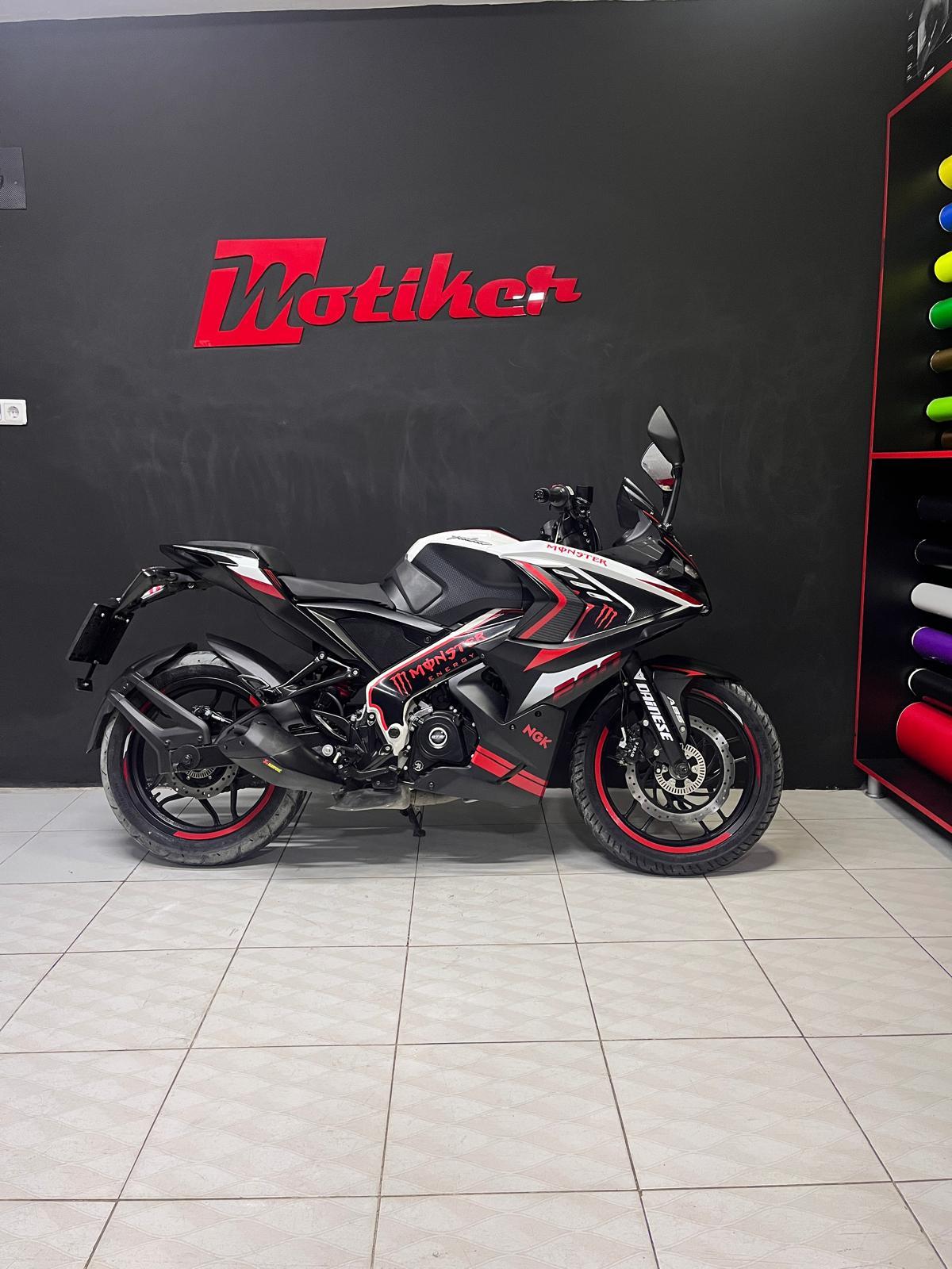 PULSAR RS 200Beyaz Bajaj RS200 Kırmızı Sticker Etiket Full Takım Modeli