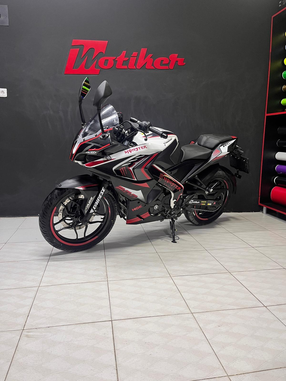 PULSAR RS 200Beyaz Bajaj RS200 Kırmızı Sticker Etiket Full Takım Modeli