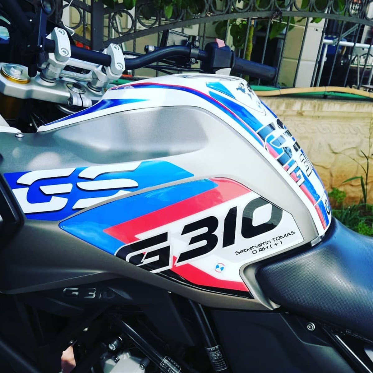 BMW G 310 GS Tank Pad Damla Sticker Modeli