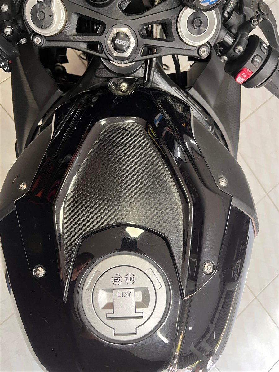 BMW S1000RR Depo Üstü Karbon Sticker Etiket Modeli 2021