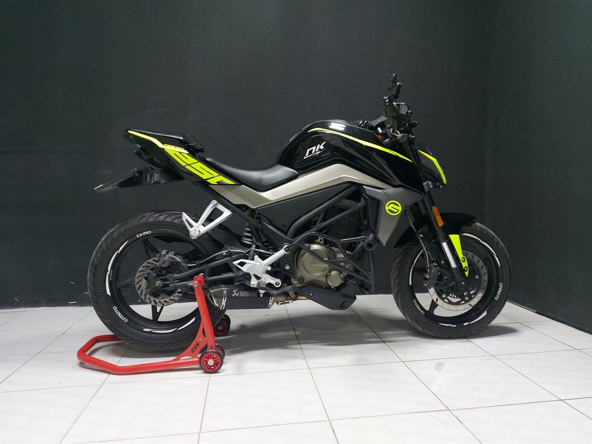 CF MOTO 250NK Neon Sarı Takım Sticker Modeli 2
