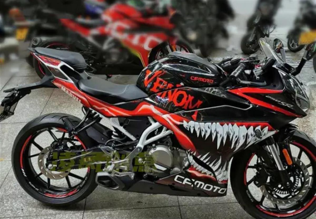 CF Moto 250Sr Venom Sticker Etiket Model