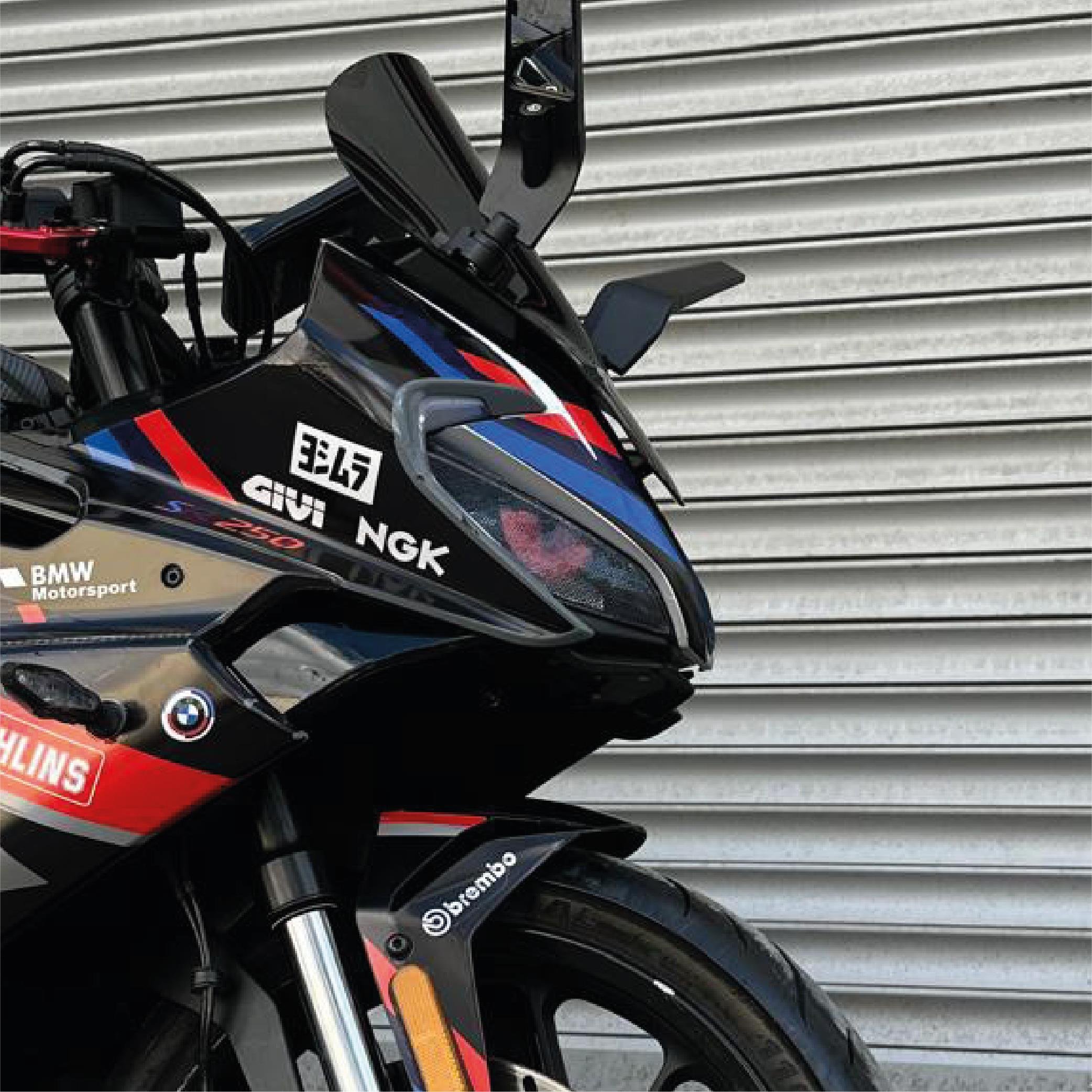 250SRCF Moto 250Sr Wolf Eyes Far Sticker Etiket Model Kırmızı
